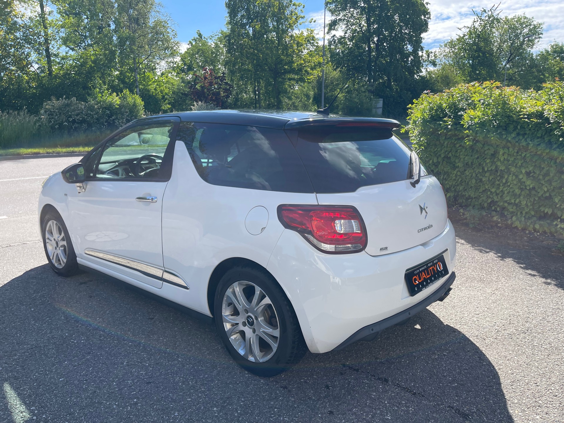 DS AUTOMOBILES DS3 1.6 THP Sport Chic-image-2