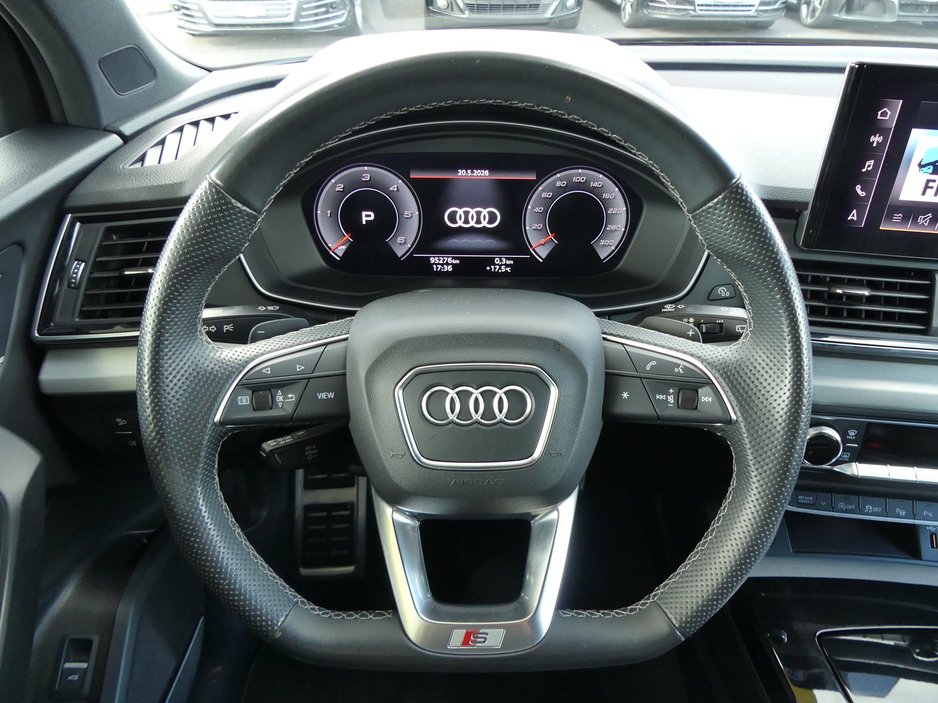 AUDI SQ5 TDI quattro tiptronic-image-14