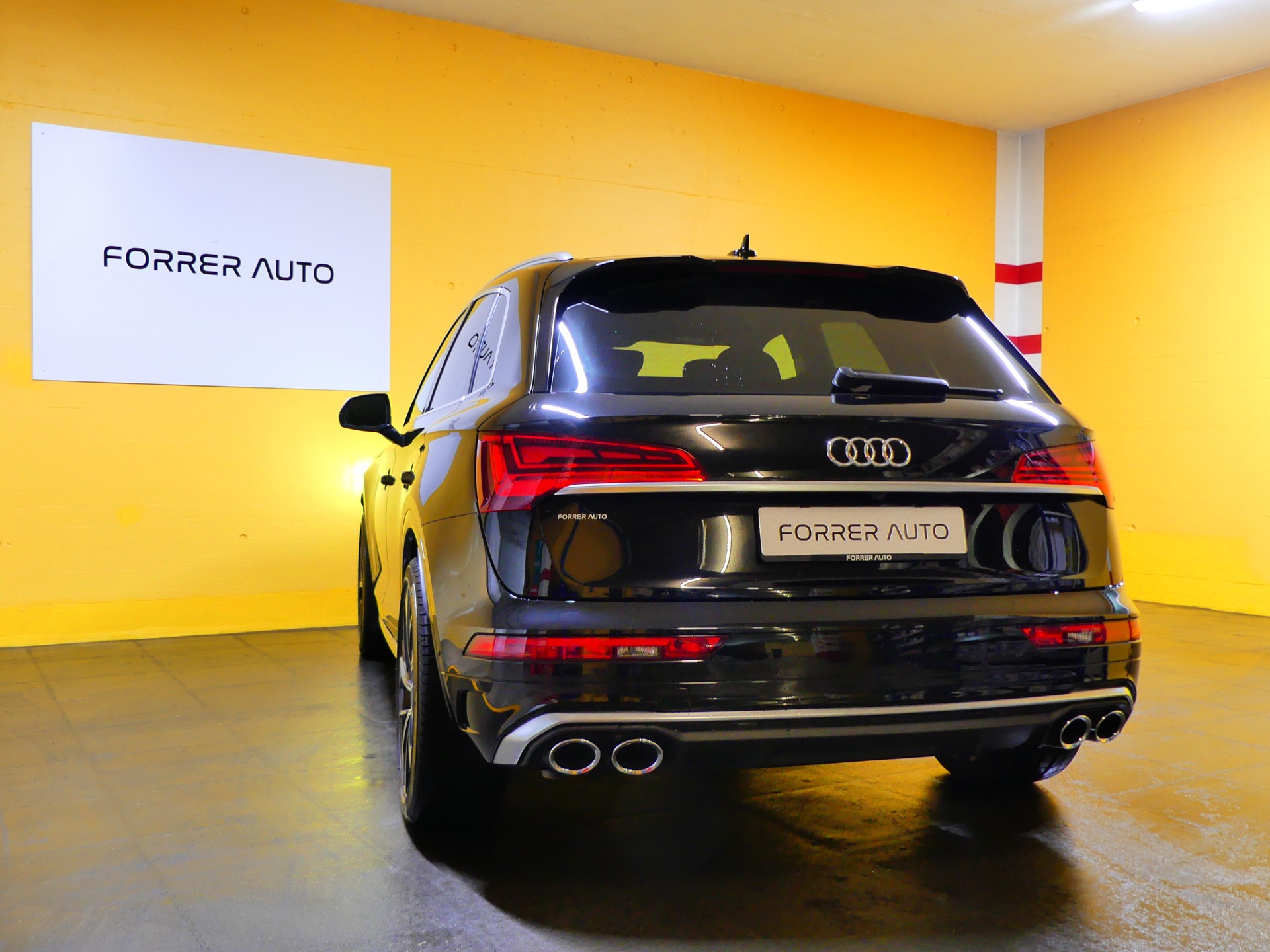 AUDI SQ5 TDI quattro tiptronic-image-4