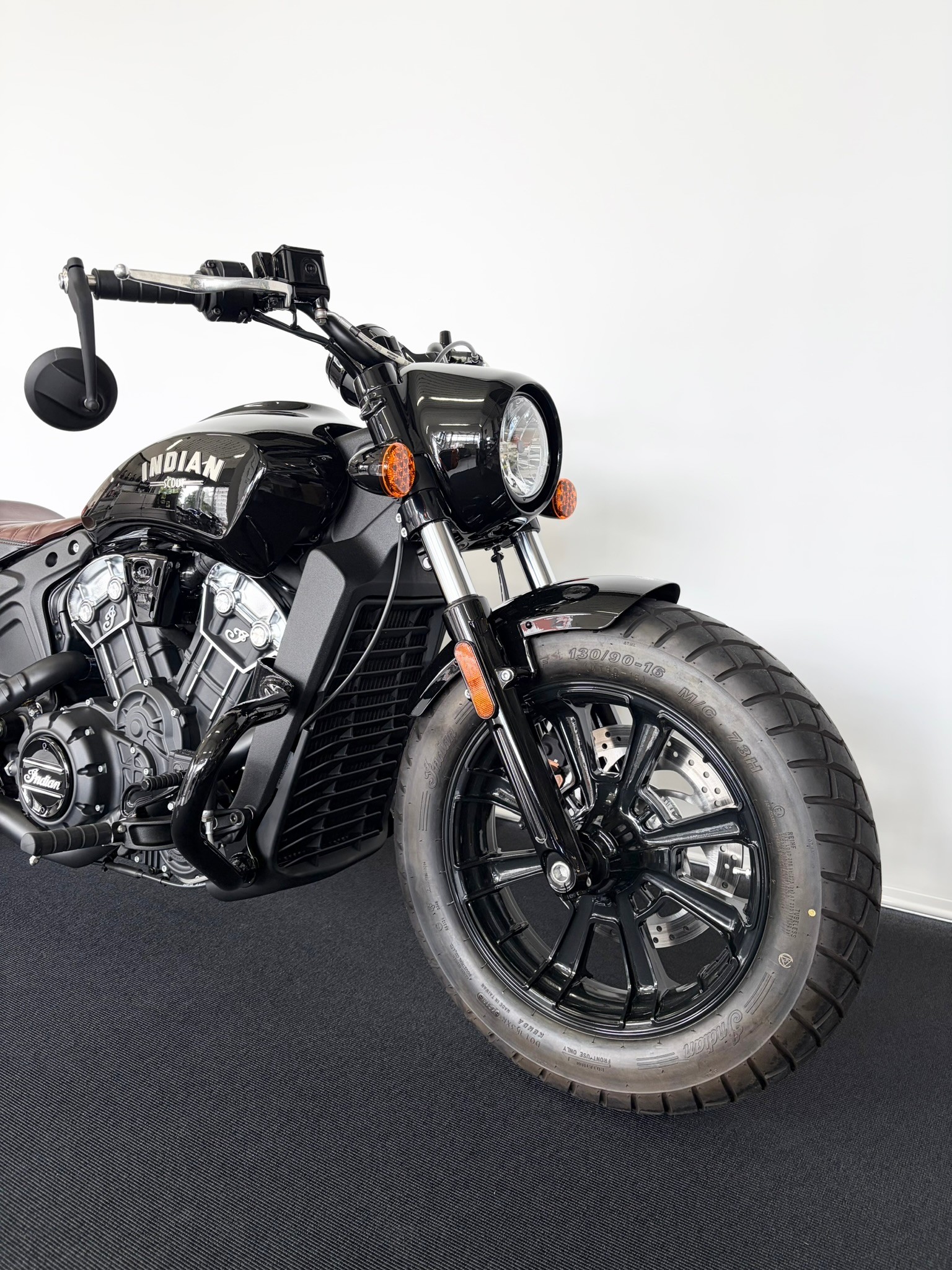 INDIAN Scout Bobber ABS-image-2