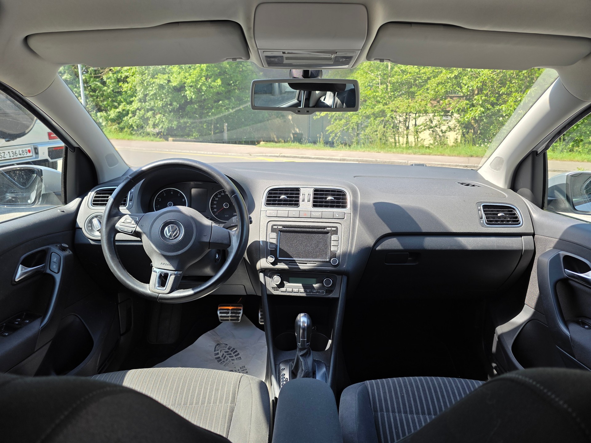 VW Polo 1.2 TSI Highline DSG / Frisch ab MFK-image-8