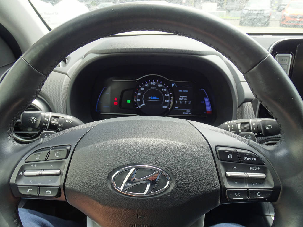 HYUNDAI Kona Electric Amplia-image-8