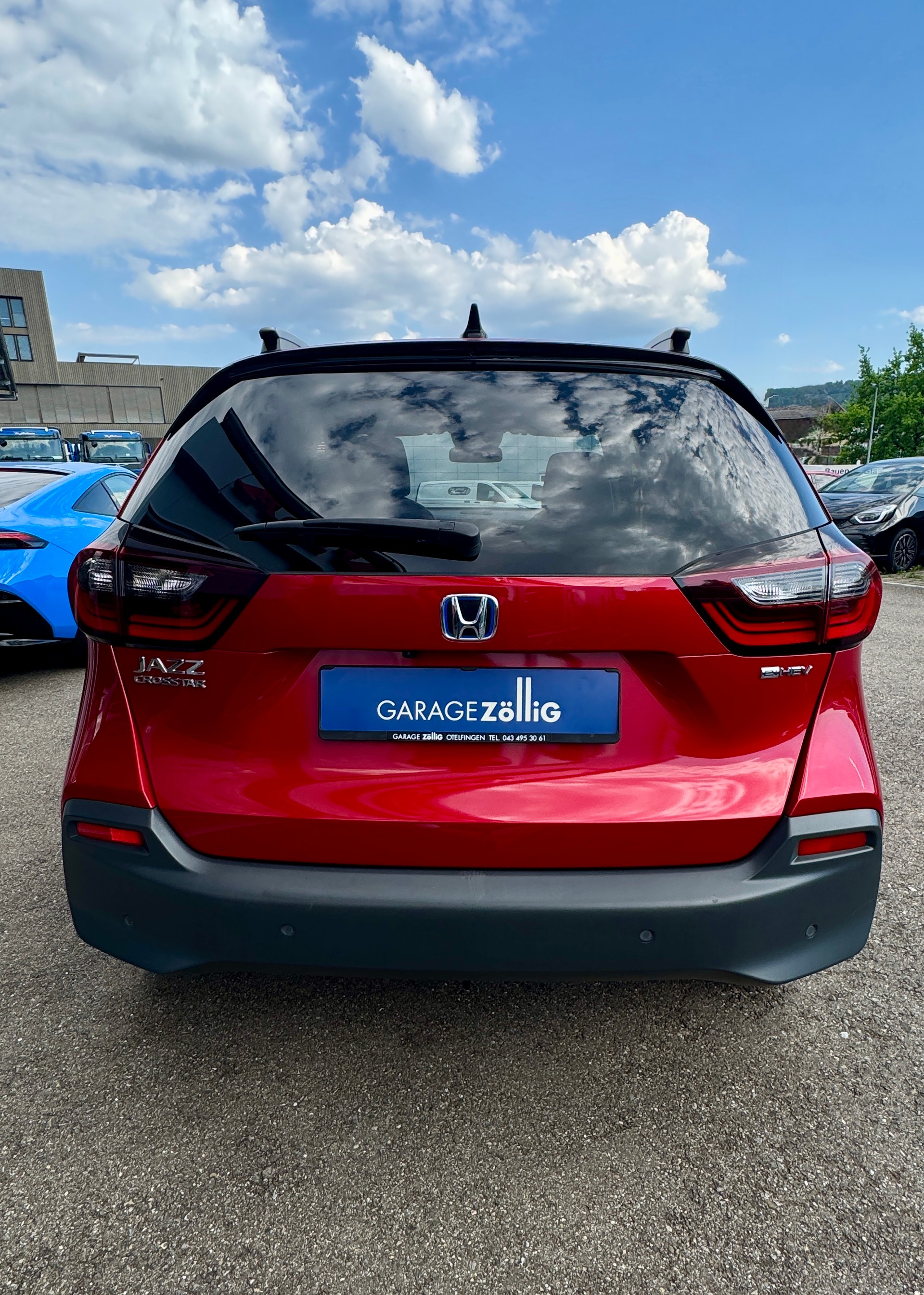 HONDA Jazz 1.5i-MMD Crosstar Executive E-CVT-image-5