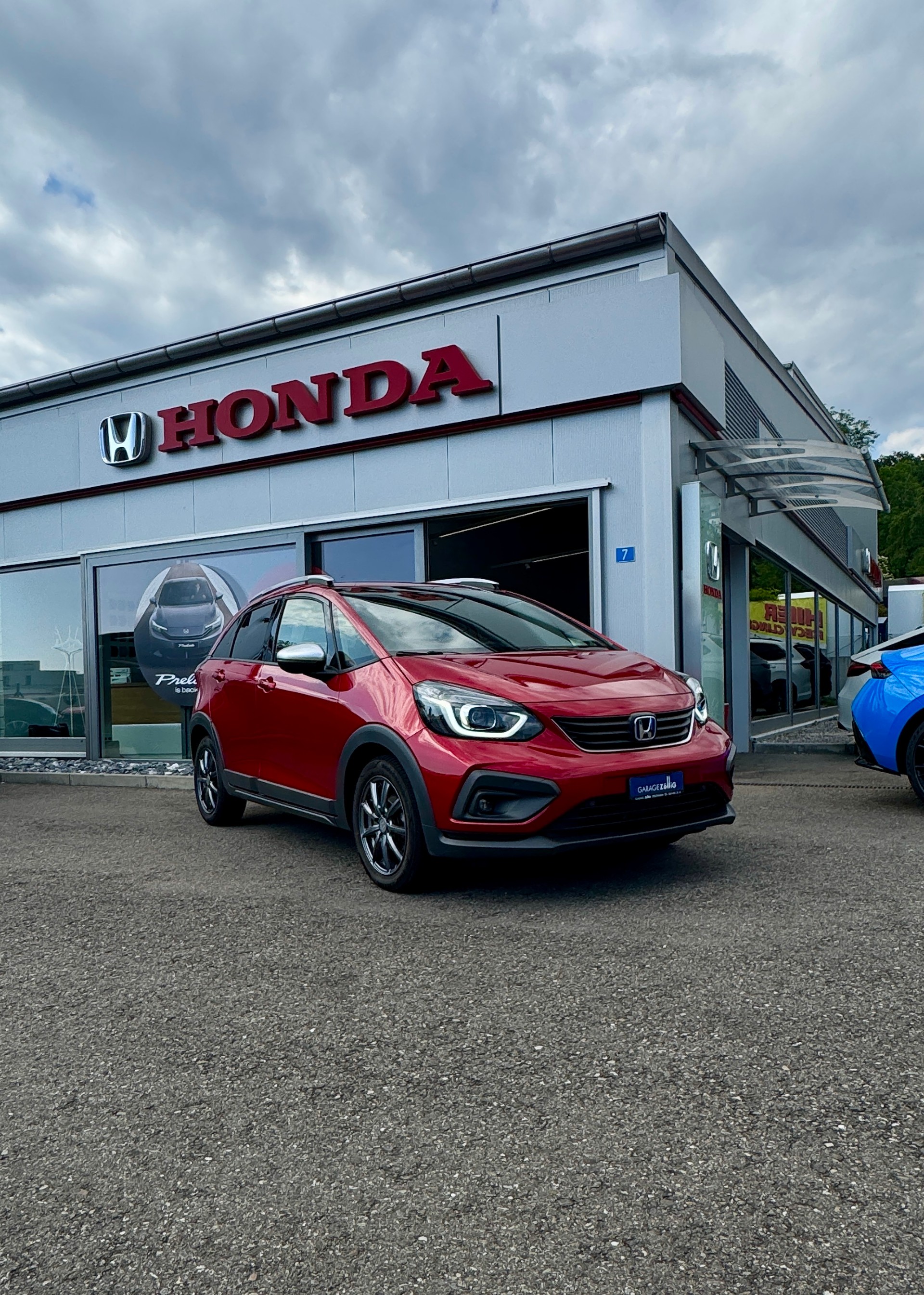 HONDA Jazz 1.5i-MMD Crosstar Executive E-CVT