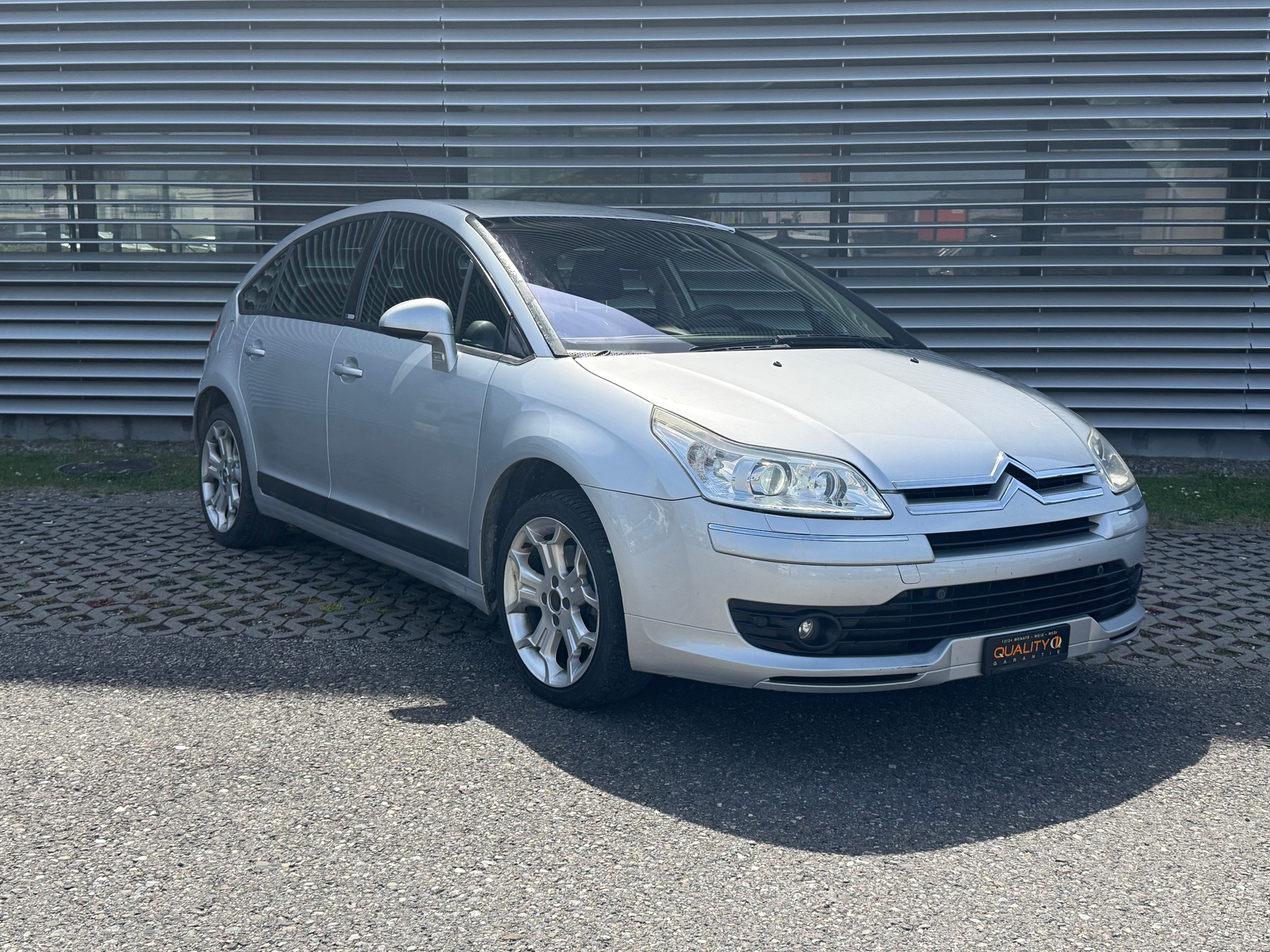 CITROEN C4 Berline 2.0 16V HDi Exclusive Automatic-image-6