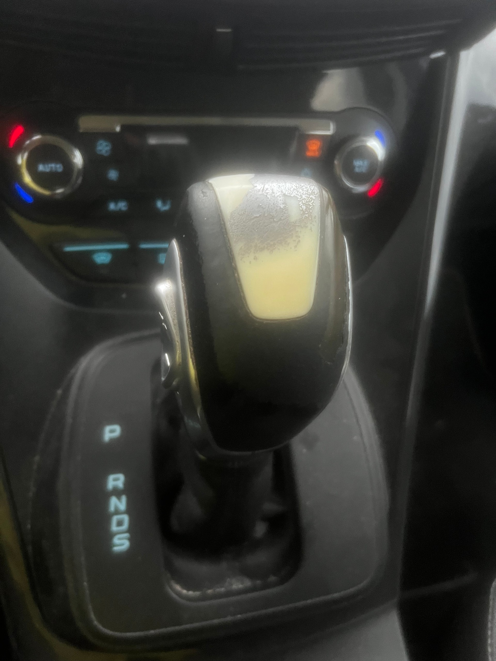 FORD Kuga 2.0 TDCi Freetech 4WD PowerShift-image-8