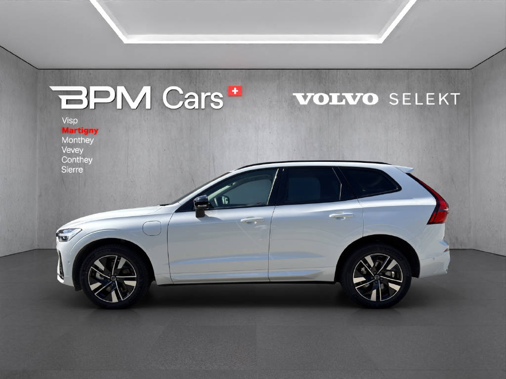VOLVO XC60 2.0 T6 TE Plus Dark eAWD-image-17