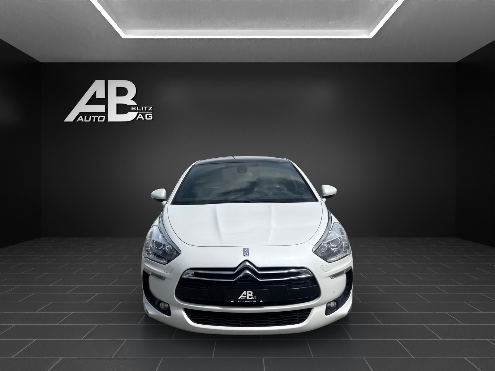 DS AUTOMOBILES DS5 HYbrid4 200 Sport Chic EGS6