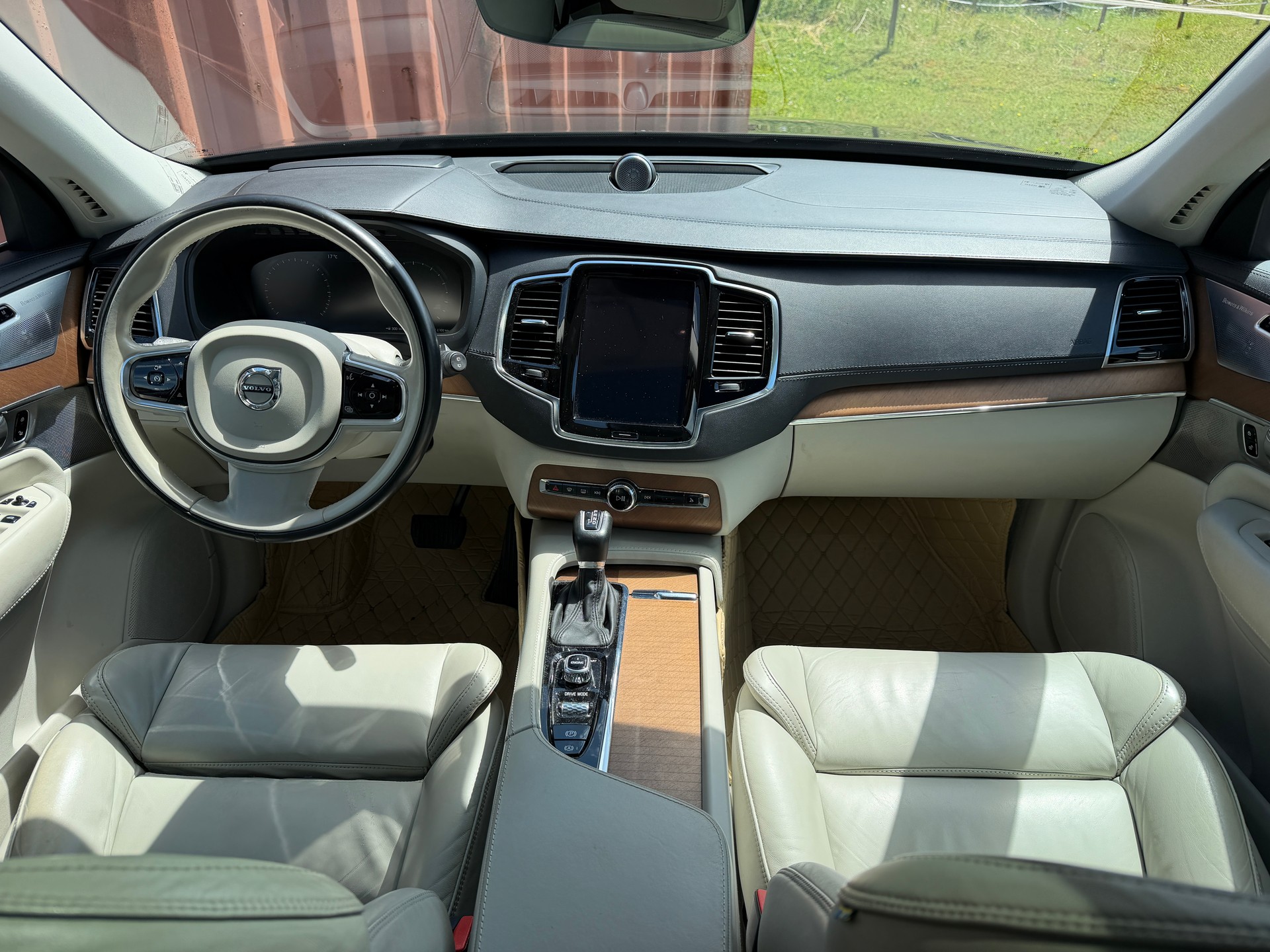 VOLVO XC90 2.0 T6 Inscription 7P. AWD-image-9