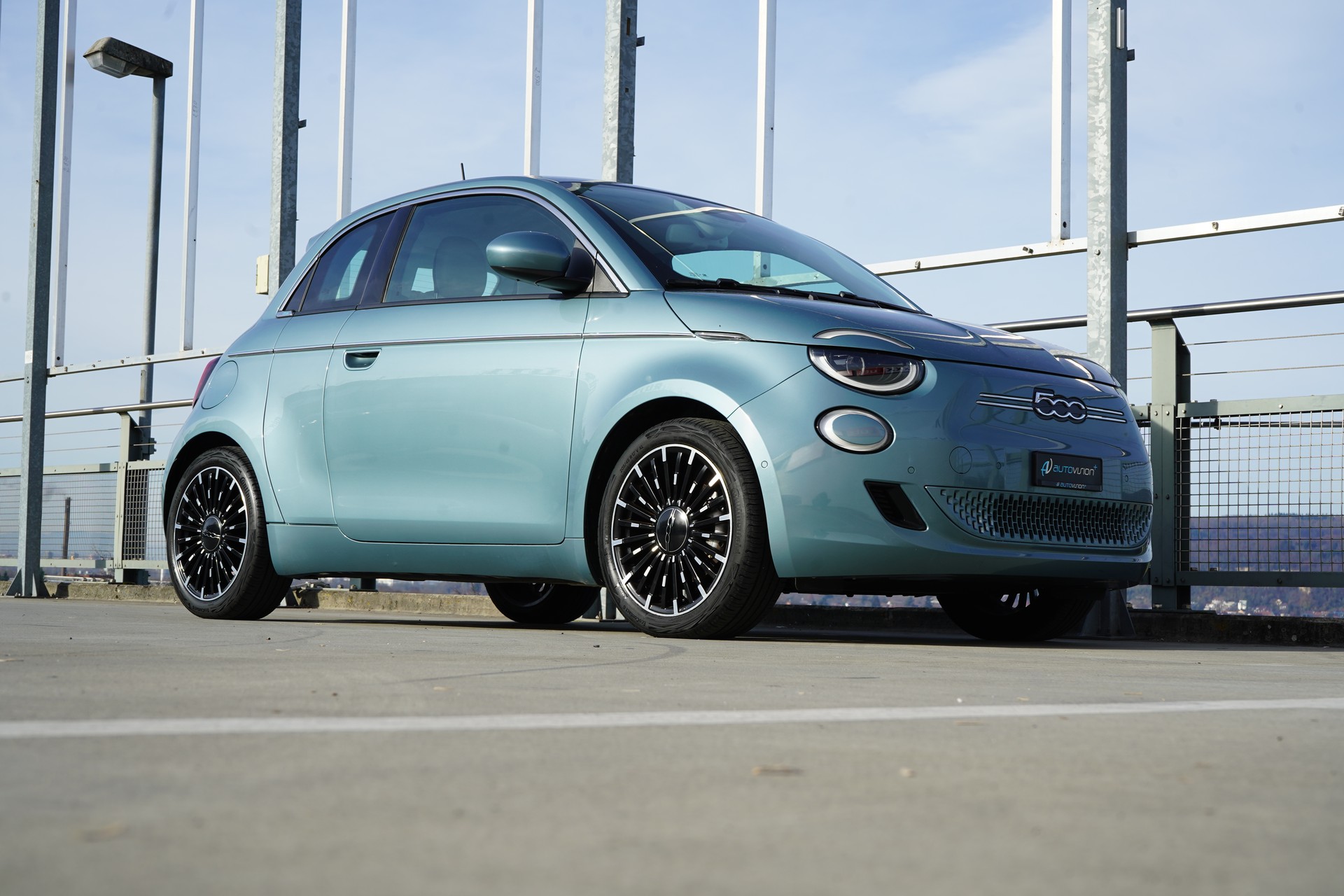FIAT 500 ELECTRIC 87 kW LA PRIMA l 119 PS-image-8