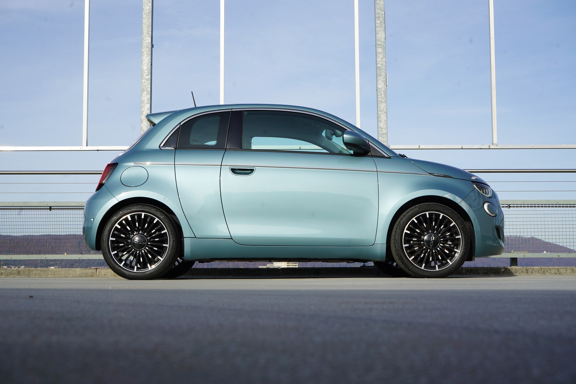 FIAT 500 ELECTRIC 87 kW LA PRIMA l 119 PS-image-0