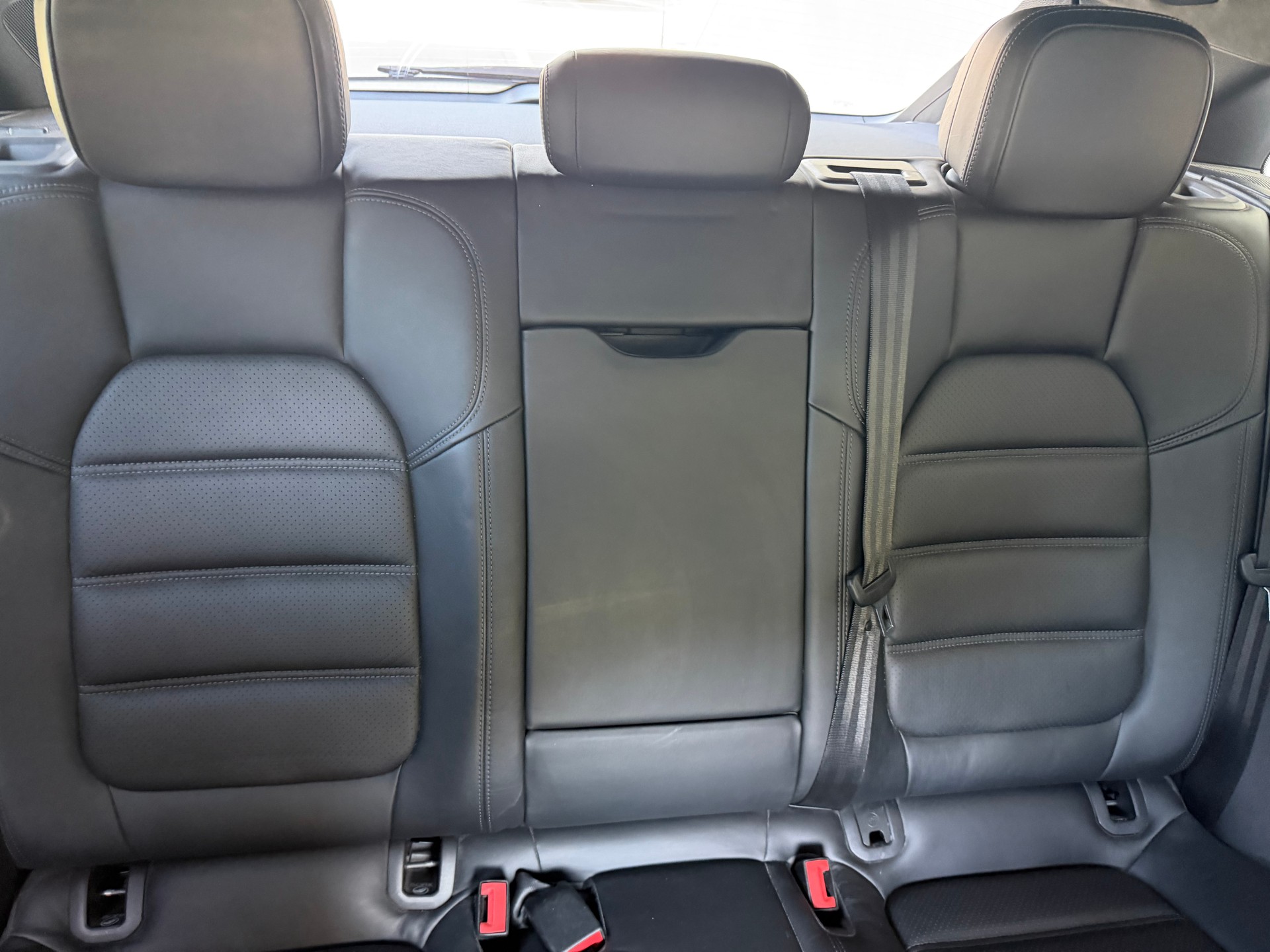 PORSCHE Macan Turbo PDK-image-17