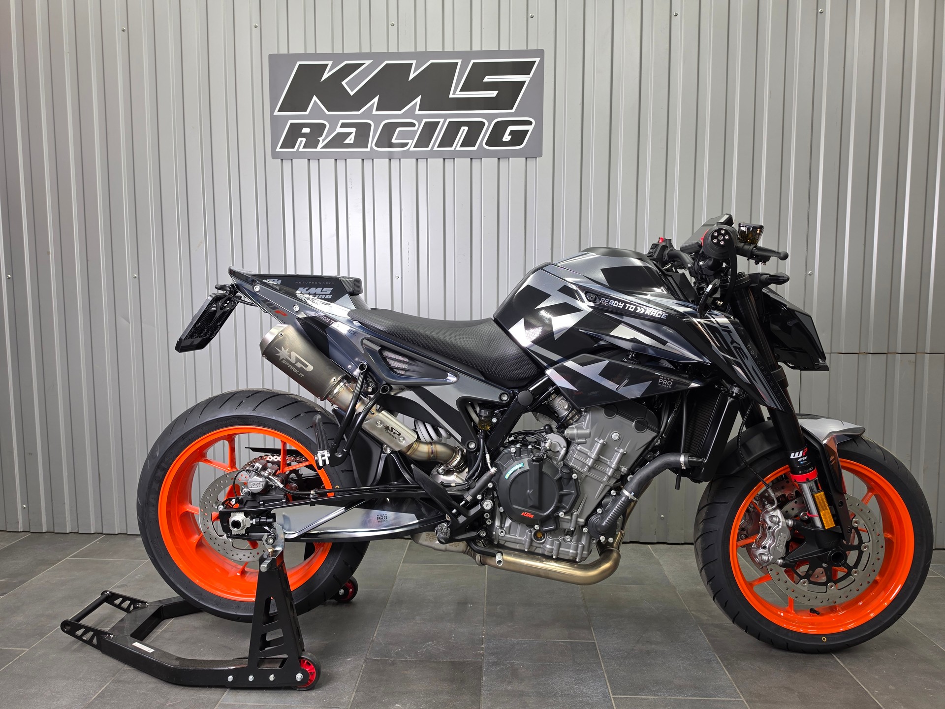 KTM 790 Duke-showroom-element-1