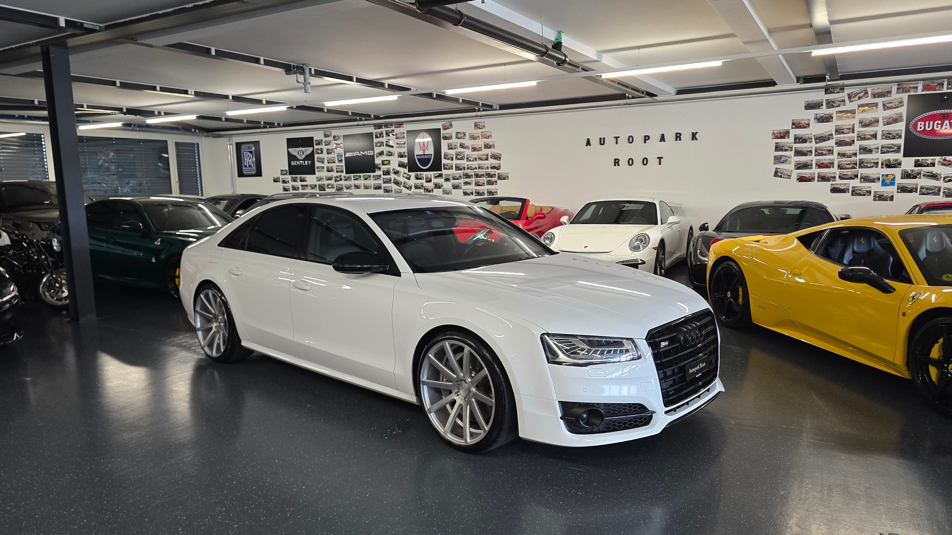 AUDI S8 4.0 TFSI V8 plus quattro tiptronic