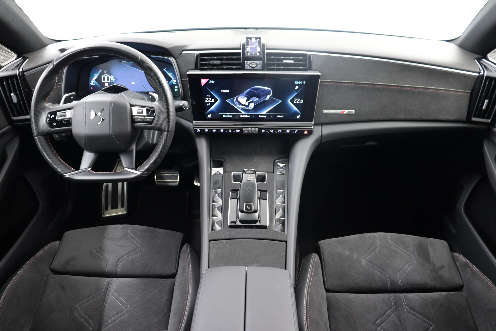 DS AUTOMOBILES 9 1.6 E-Tense Performance Line+-image-8