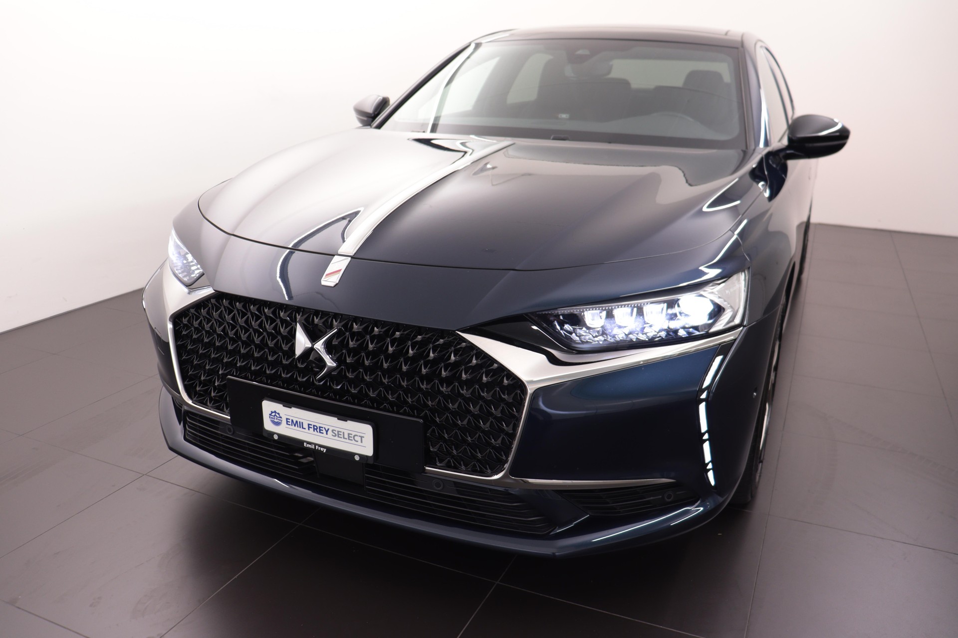 DS AUTOMOBILES 9 1.6 E-Tense Performance Line+