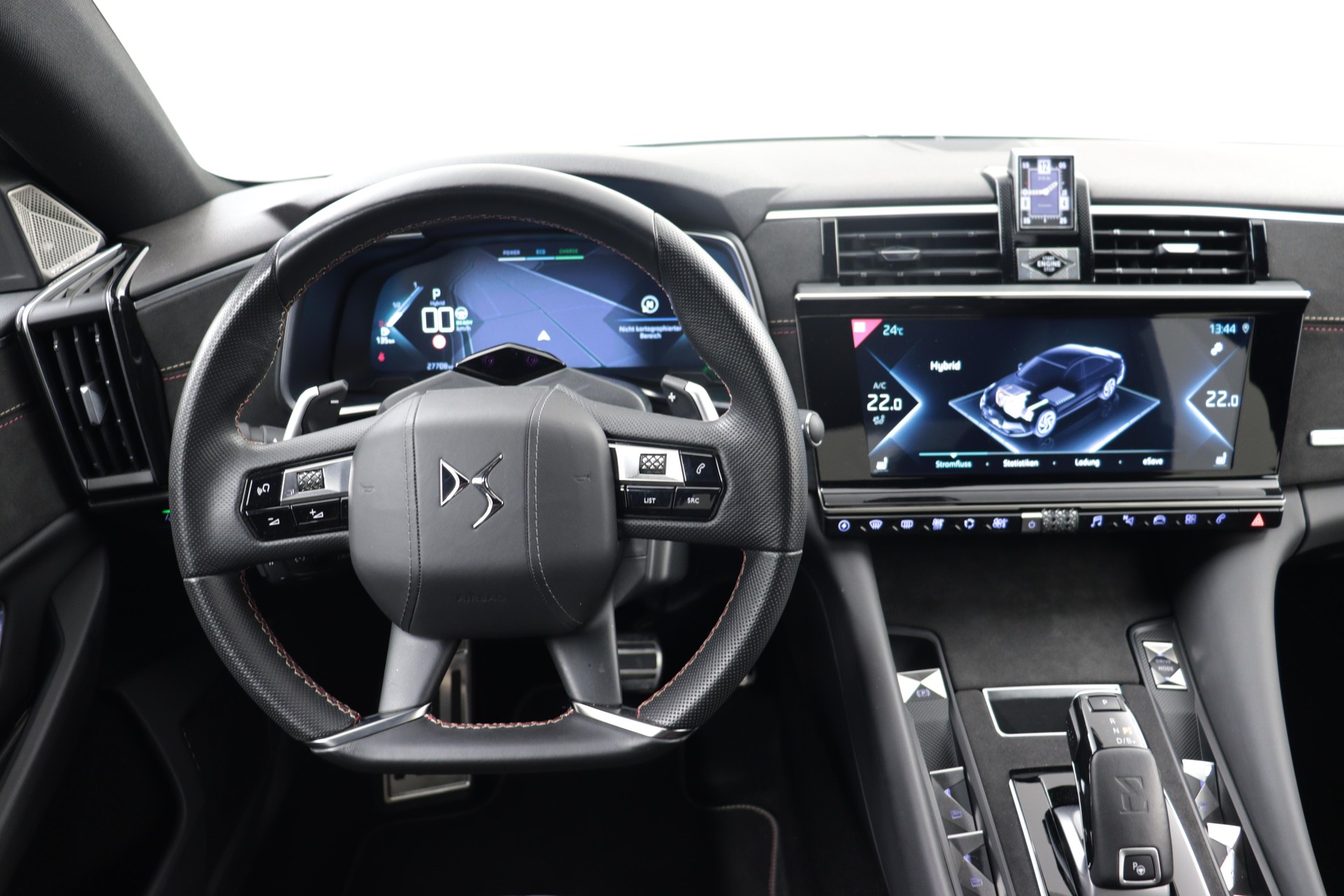 DS AUTOMOBILES 9 1.6 E-Tense Performance Line+-image-4