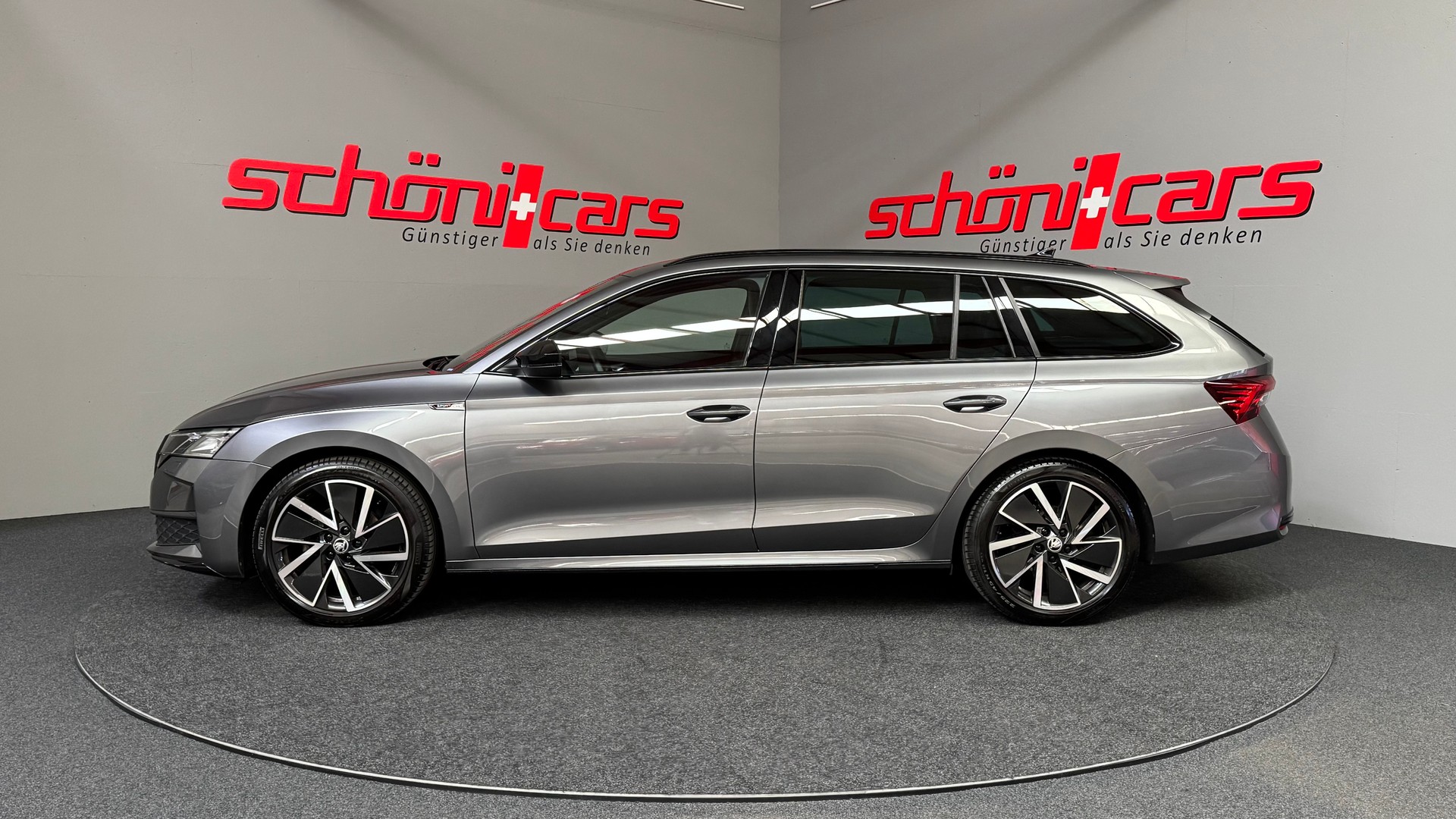 SKODA Octavia Combi 1.5 TSI mHEV DSG Sport Line-showroom-element-2