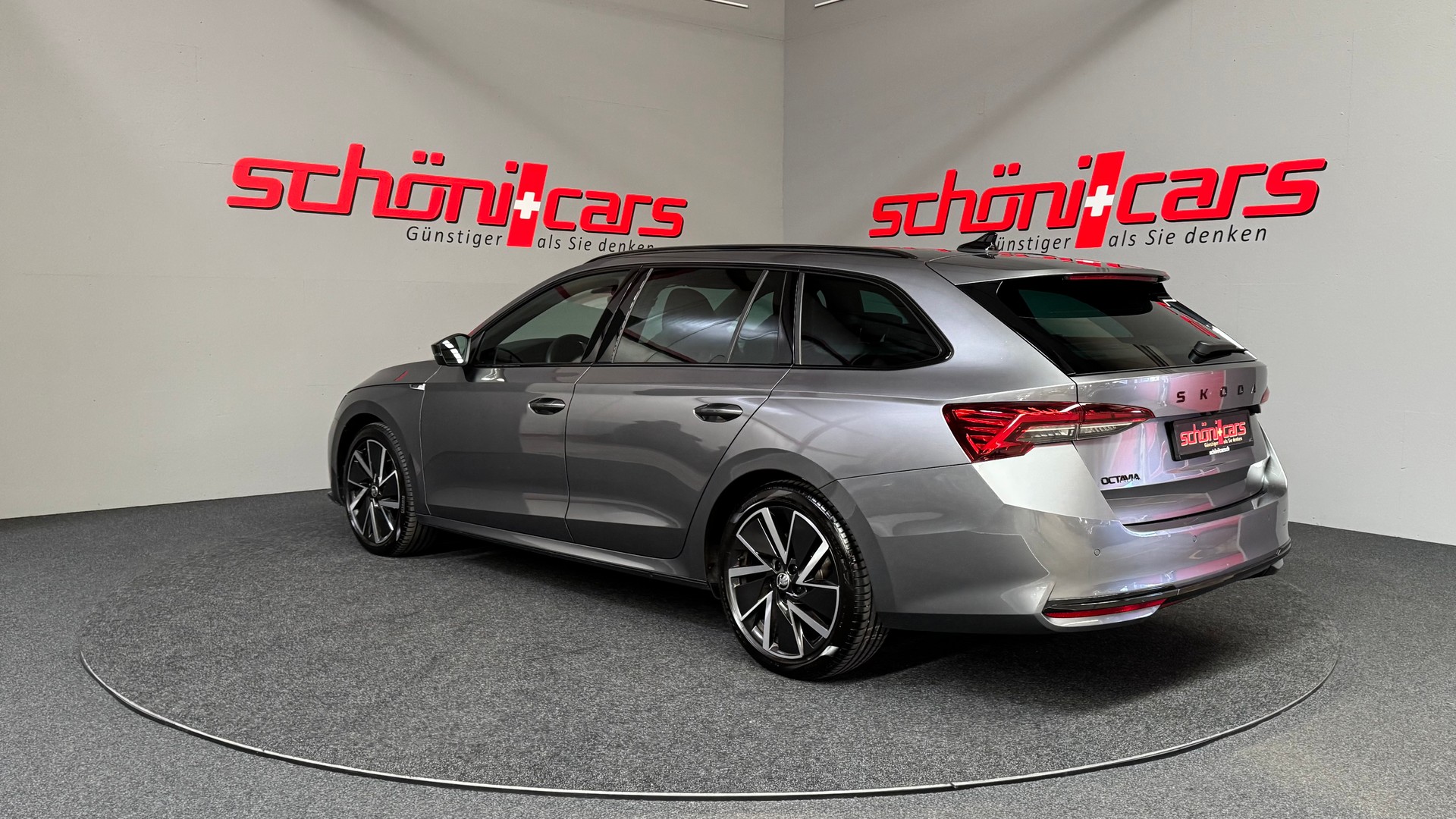 SKODA Octavia Combi 1.5 TSI mHEV DSG Sport Line-showroom-element-3