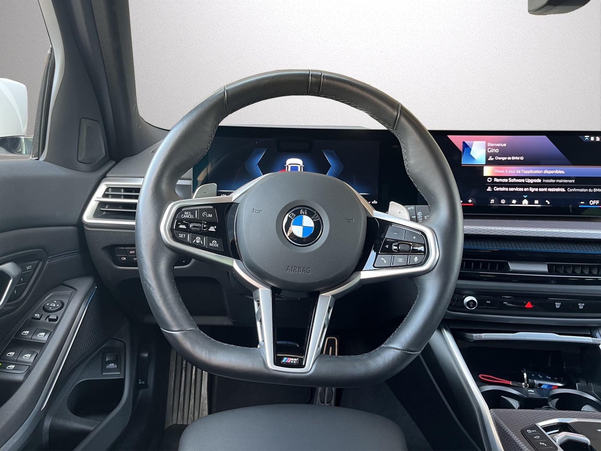 BMW 330d xDrive 48V Touring Steptronic M Sport-showroom-element-2