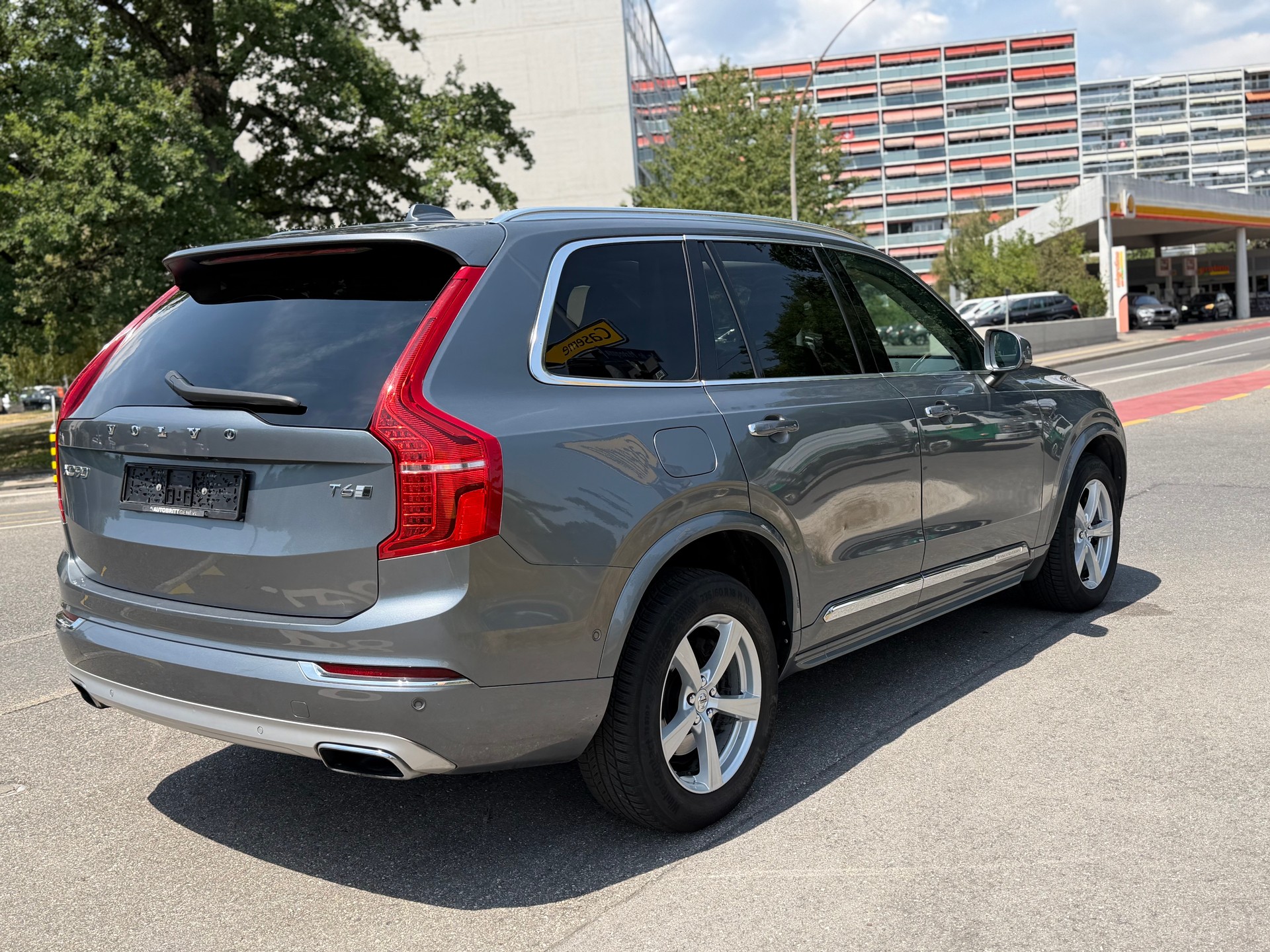 VOLVO XC90 T6 AWD Inscription Geartronic-image-4