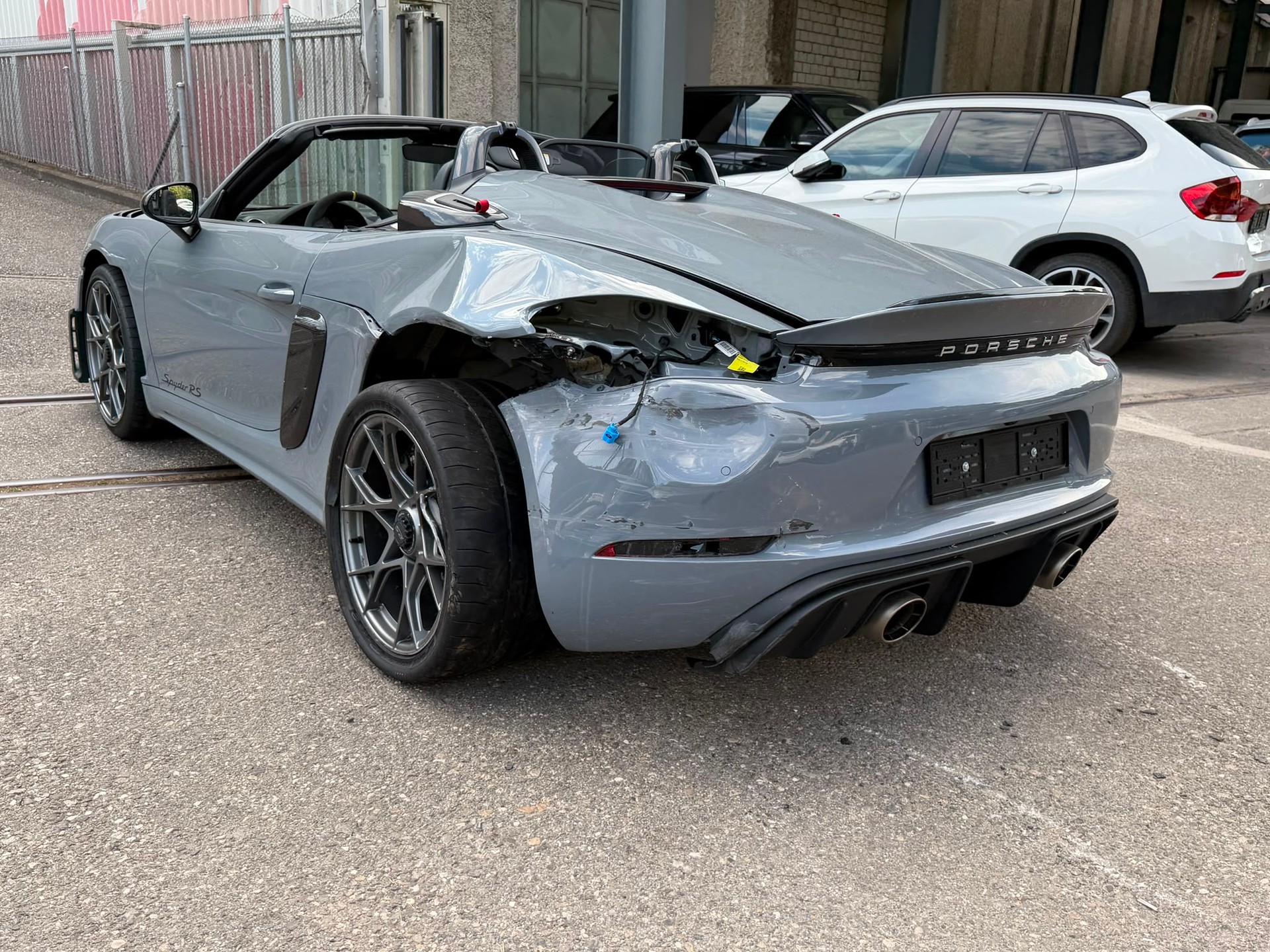 PORSCHE 718 Boxster Spyder RS PDK-showroom-element-2