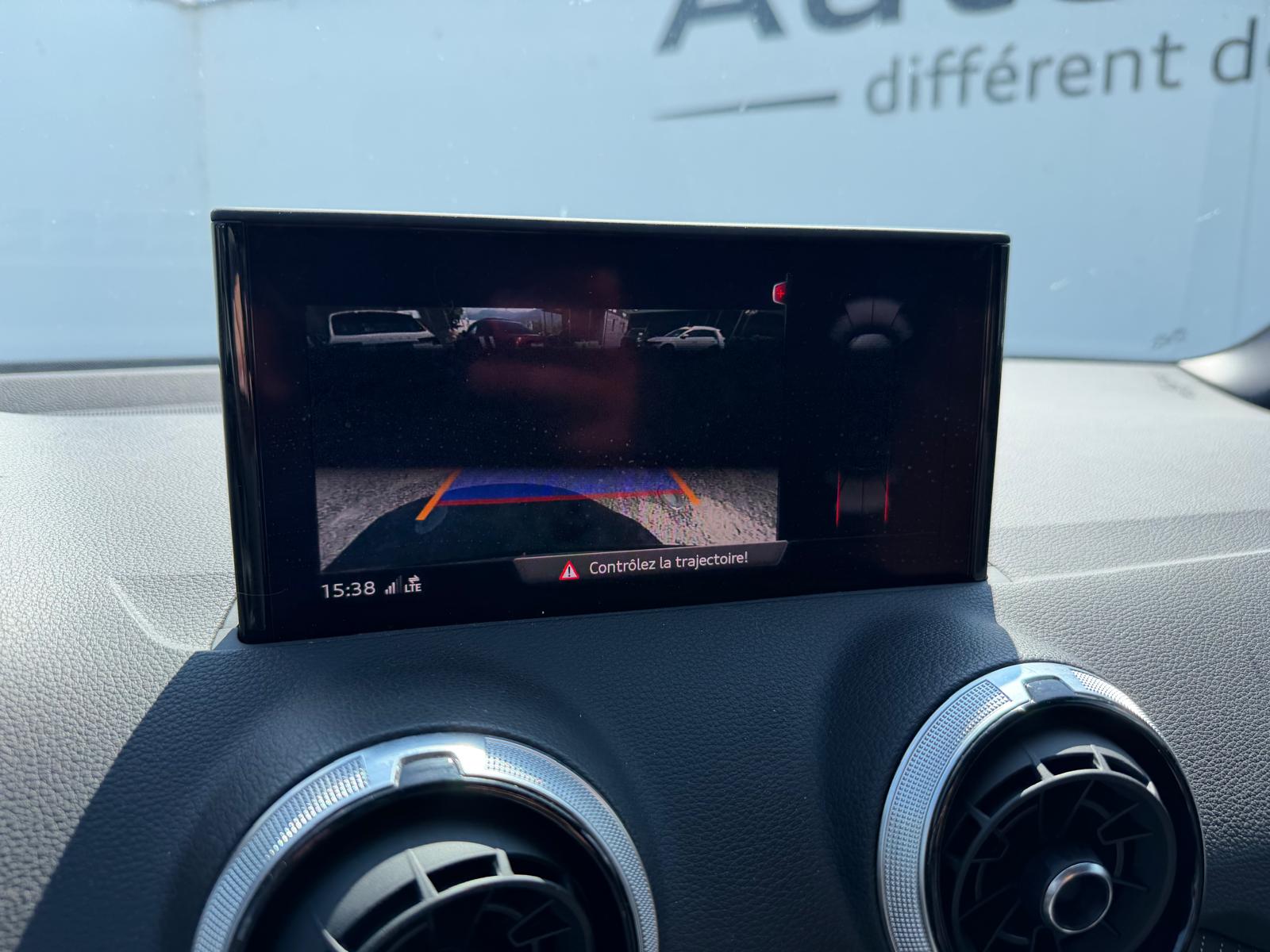AUDI Q2 40 TFSI S line Attraction quattro S-tronic-image-9