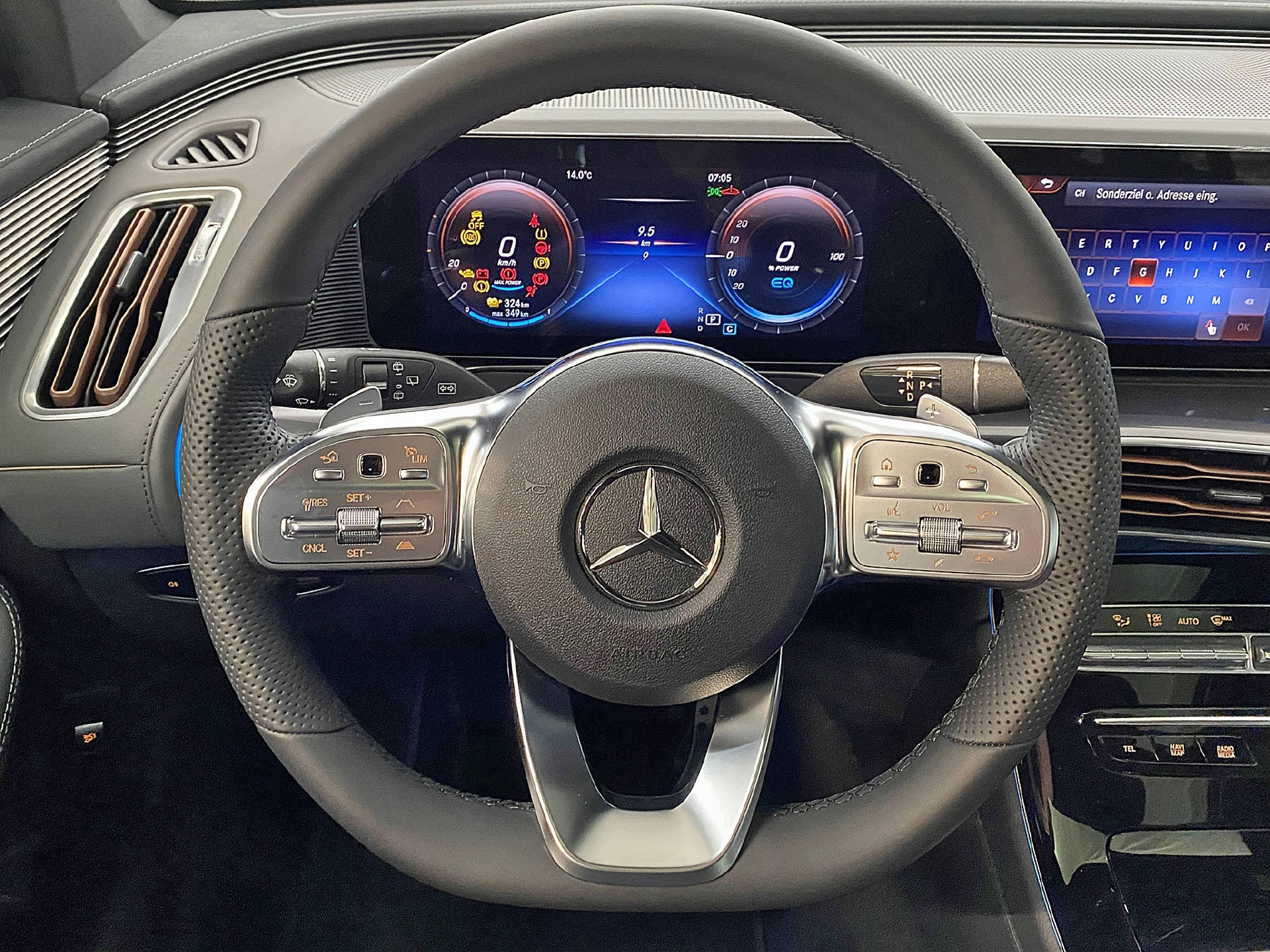 MERCEDES-BENZ EQC 400 AMG Line 4MATIC-image-7