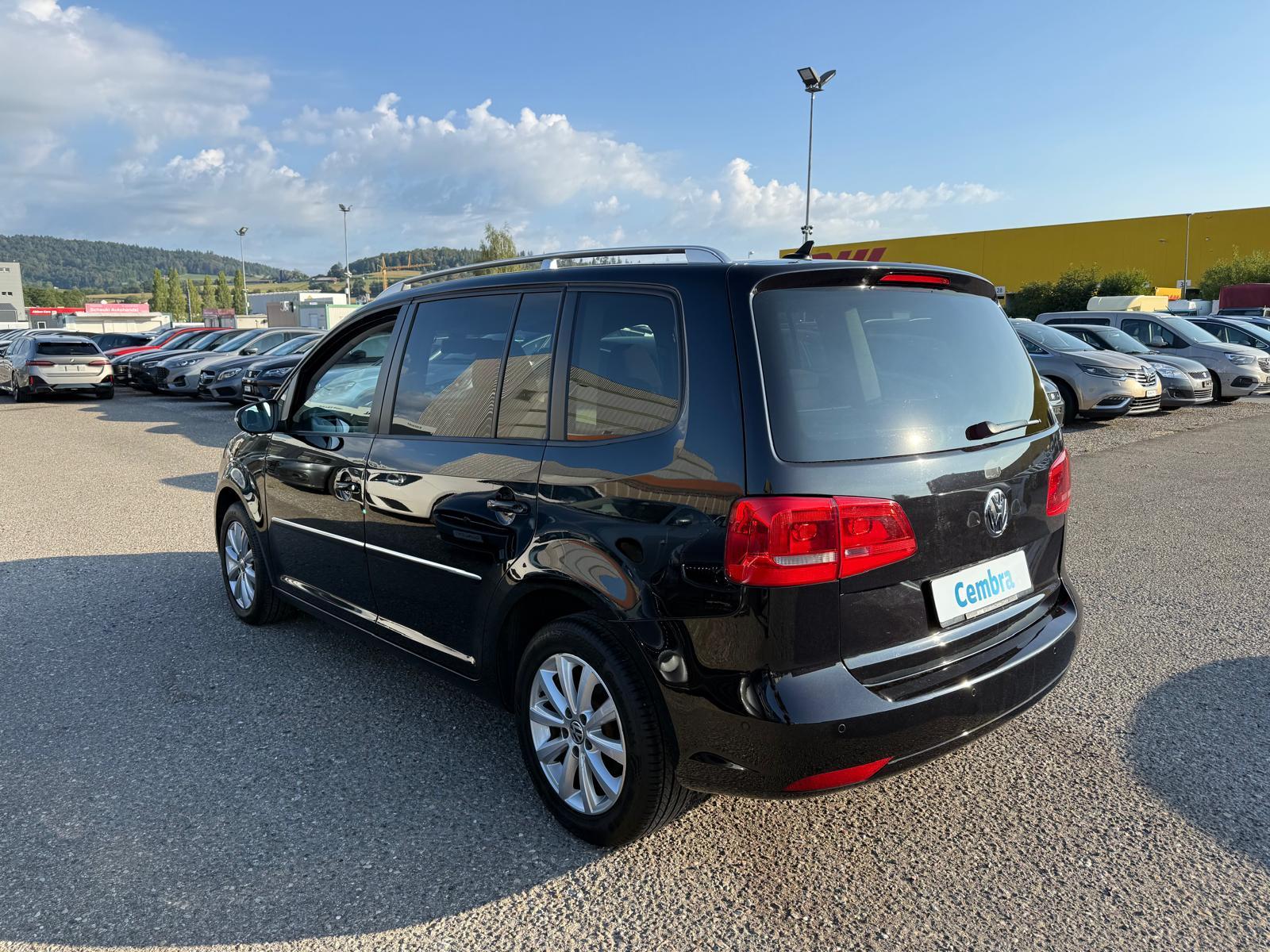 VW Touran 1.4 TSI 140 Highline-showroom-element-3