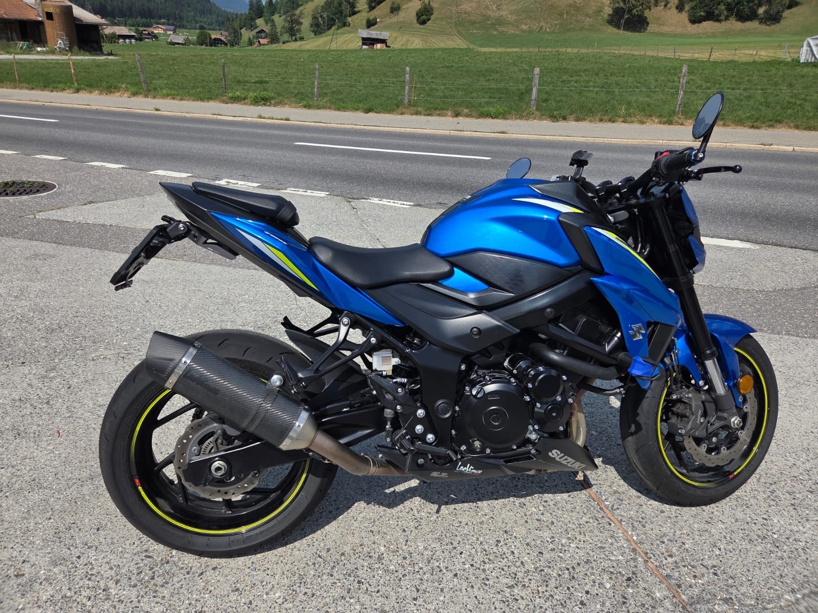 SUZUKI GSX-S 750 ABS-image-1