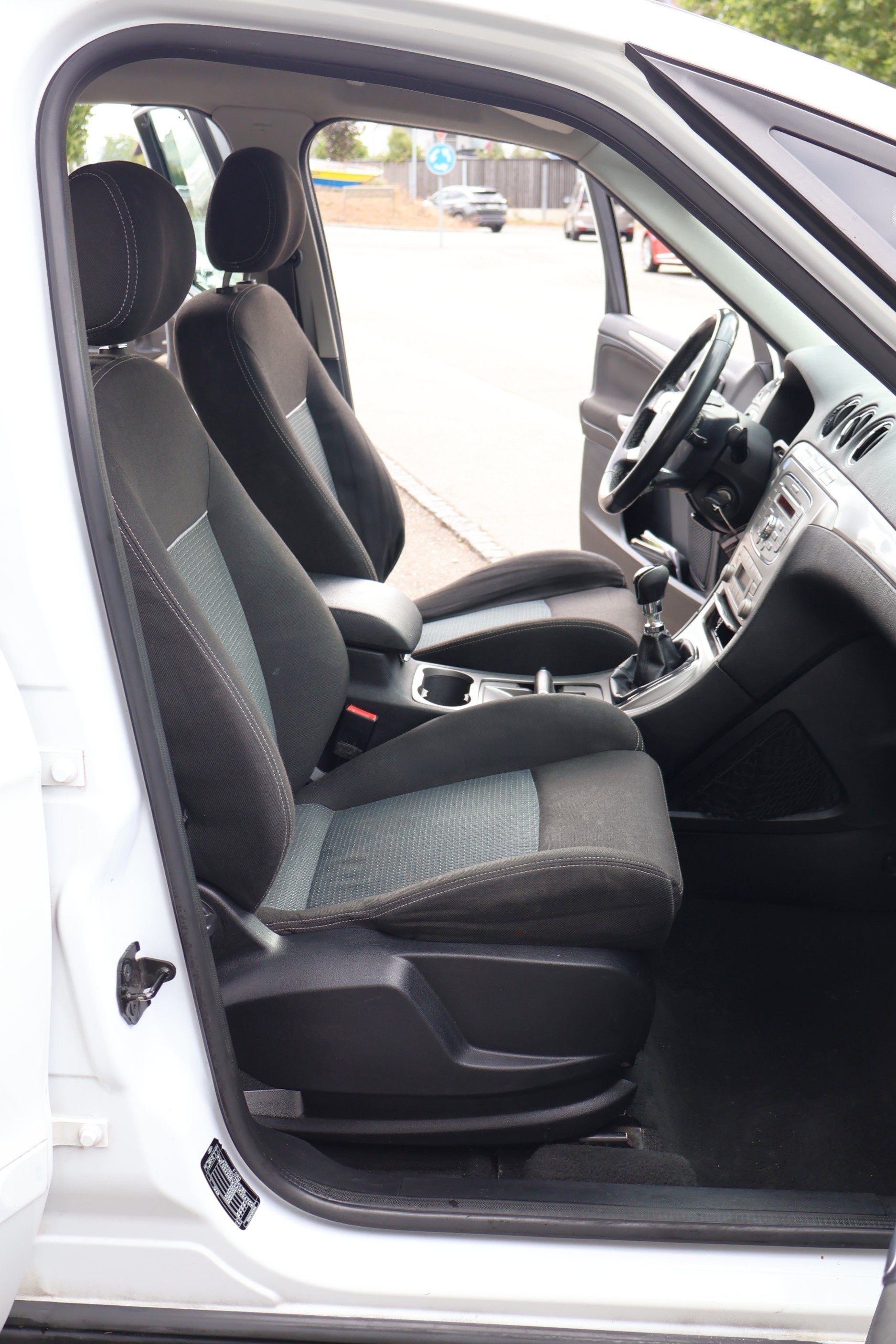 FORD S-Max 2.0 TDCi Carving-image-10