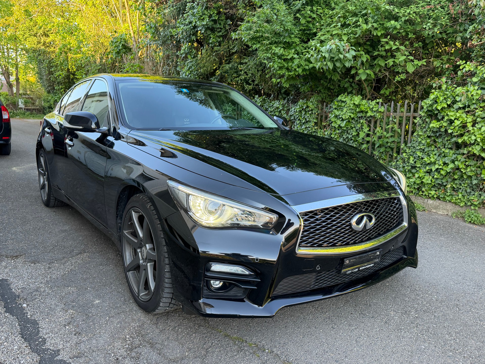 INFINITI Q50 2.0 Sport Automatic