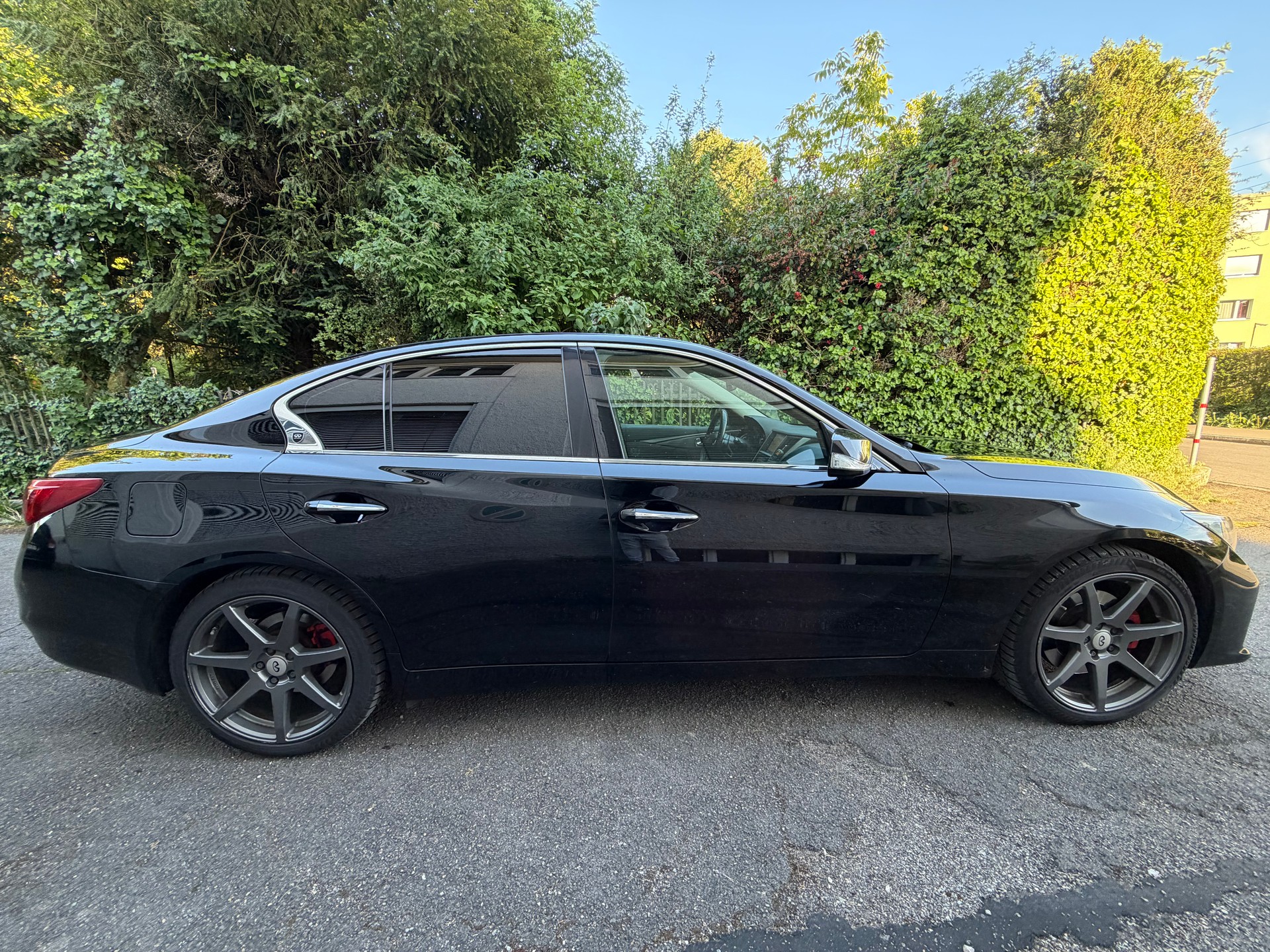 INFINITI Q50 2.0 Sport Automatic-image-1