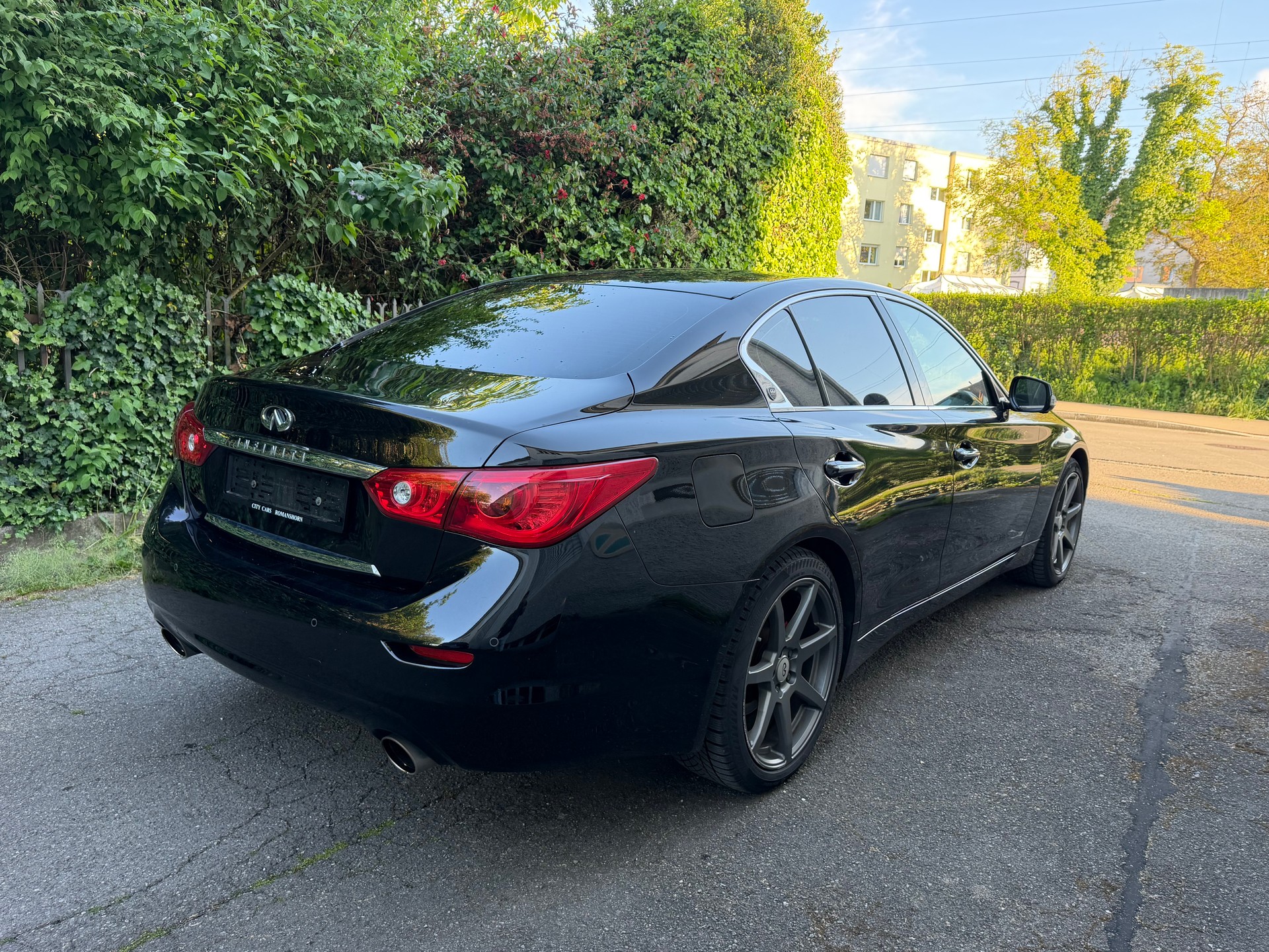 INFINITI Q50 2.0 Sport Automatic-image-2