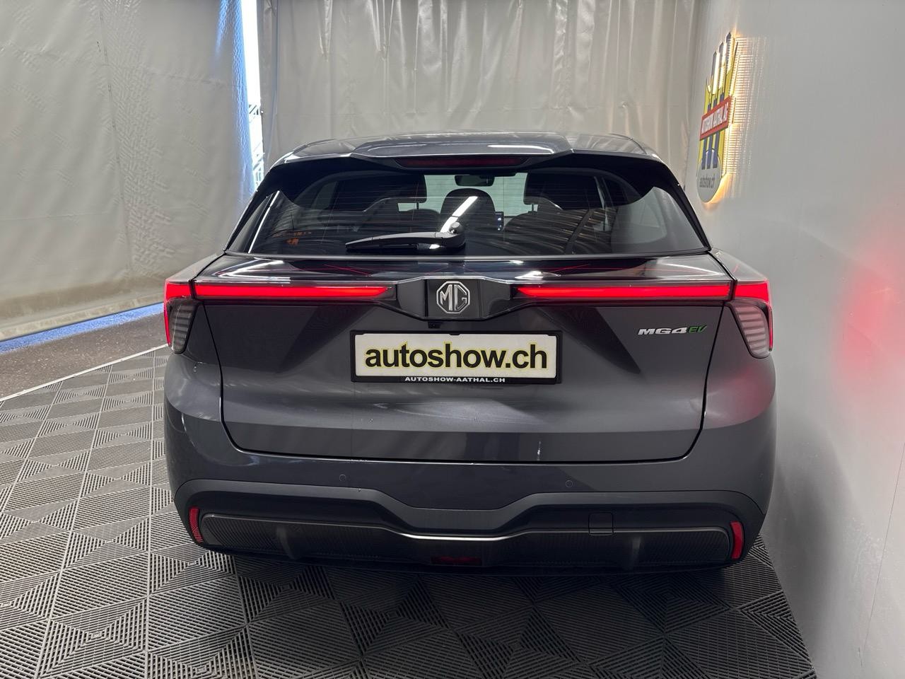 MG 4 EV 64kWh Premium FaceLift-image-13