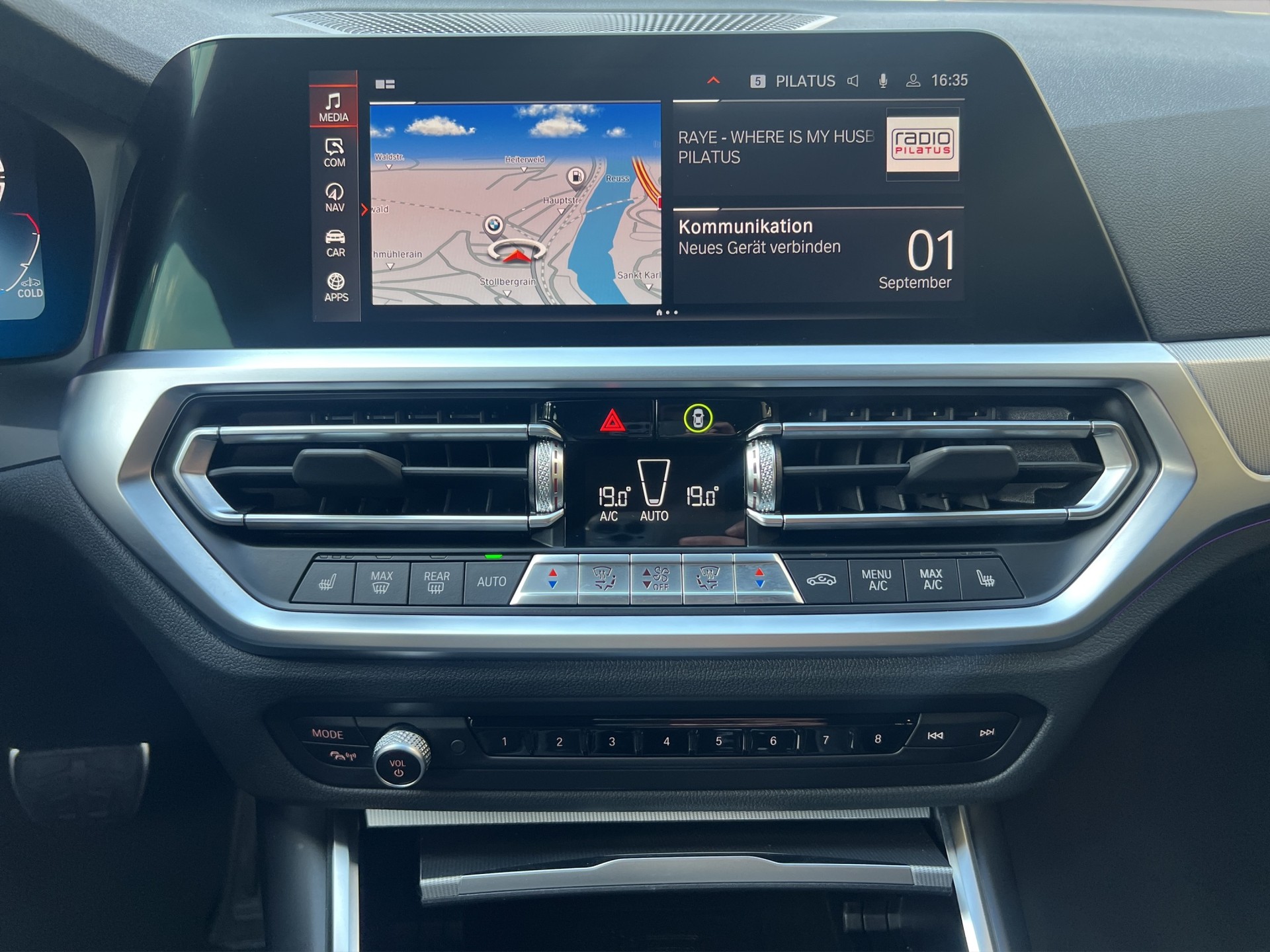 BMW 320d xDrive 48V Pure M Sport Steptronic-image-17