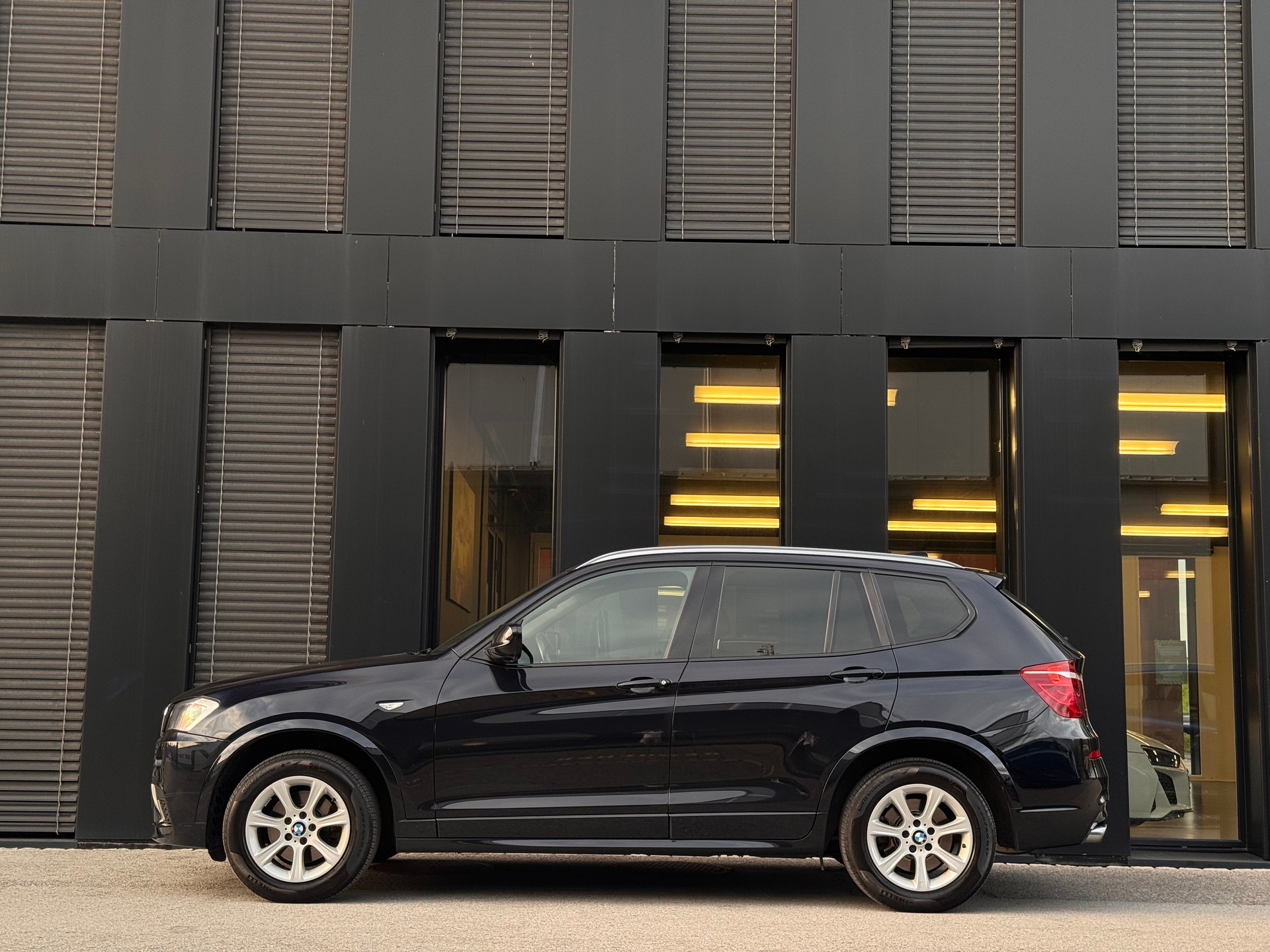 BMW X3 xDrive 30d Steptronic Sport M Paket-image-3