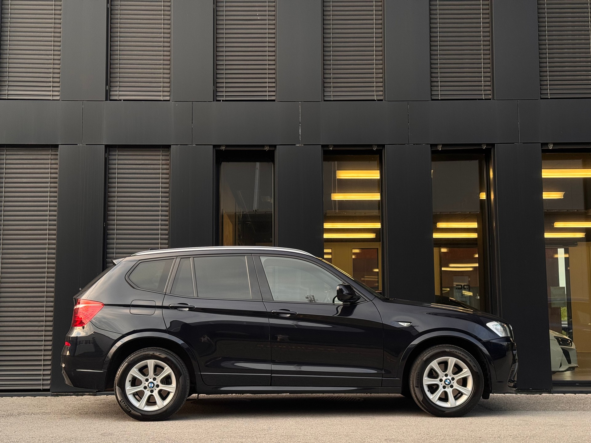 BMW X3 xDrive 30d Steptronic Sport M Paket-image-9