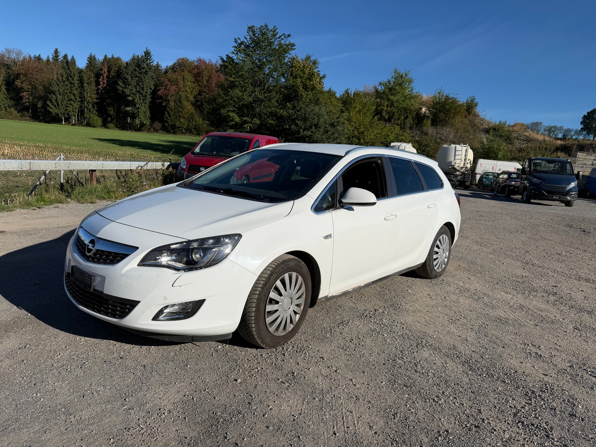 OPEL Astra SportsTourer 1.6i 16V Turbo Cosmo-image-1
