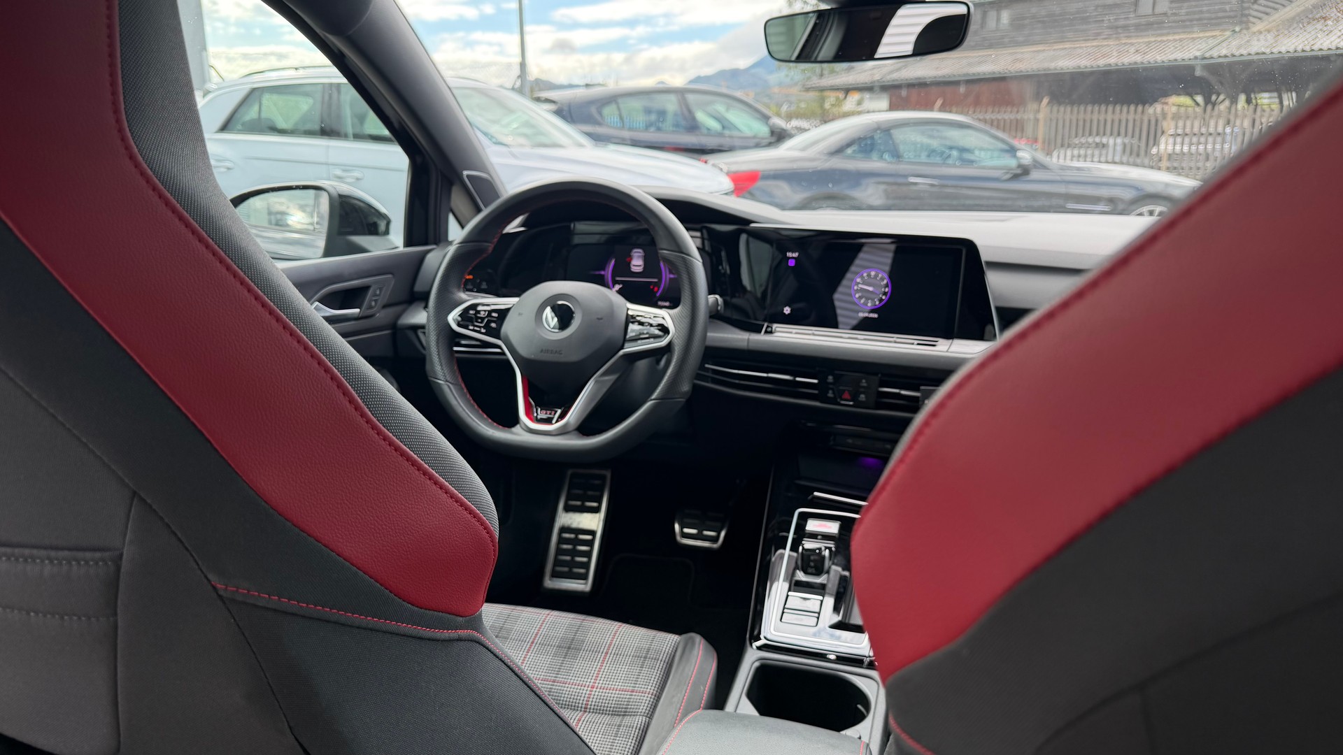 VW Golf 2.0 TSI GTI DSG-image-9