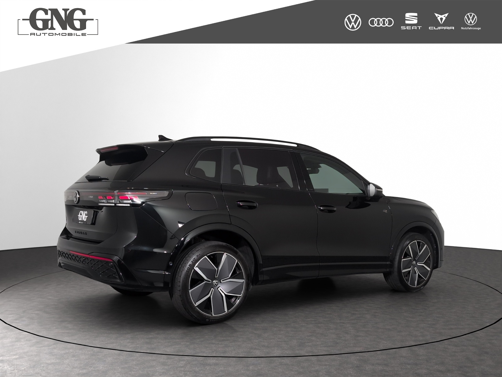 VW Tiguan 2.0 TSI DSG R-Line 4Motion-showroom-element-2
