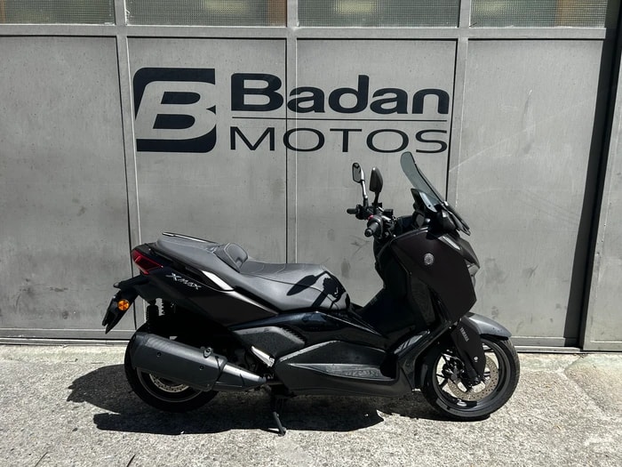 YAMAHA X-Max 300