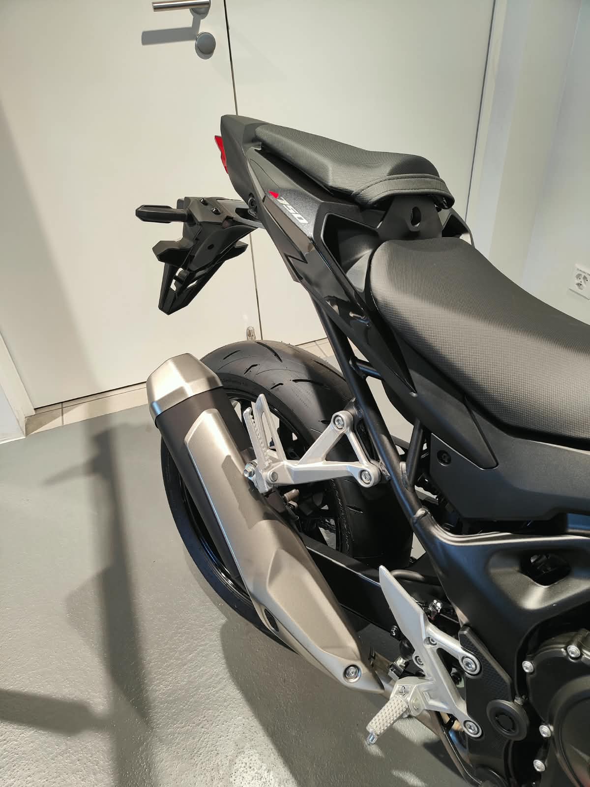 HONDA CB500F HORNET E-CLUTCH-image-9