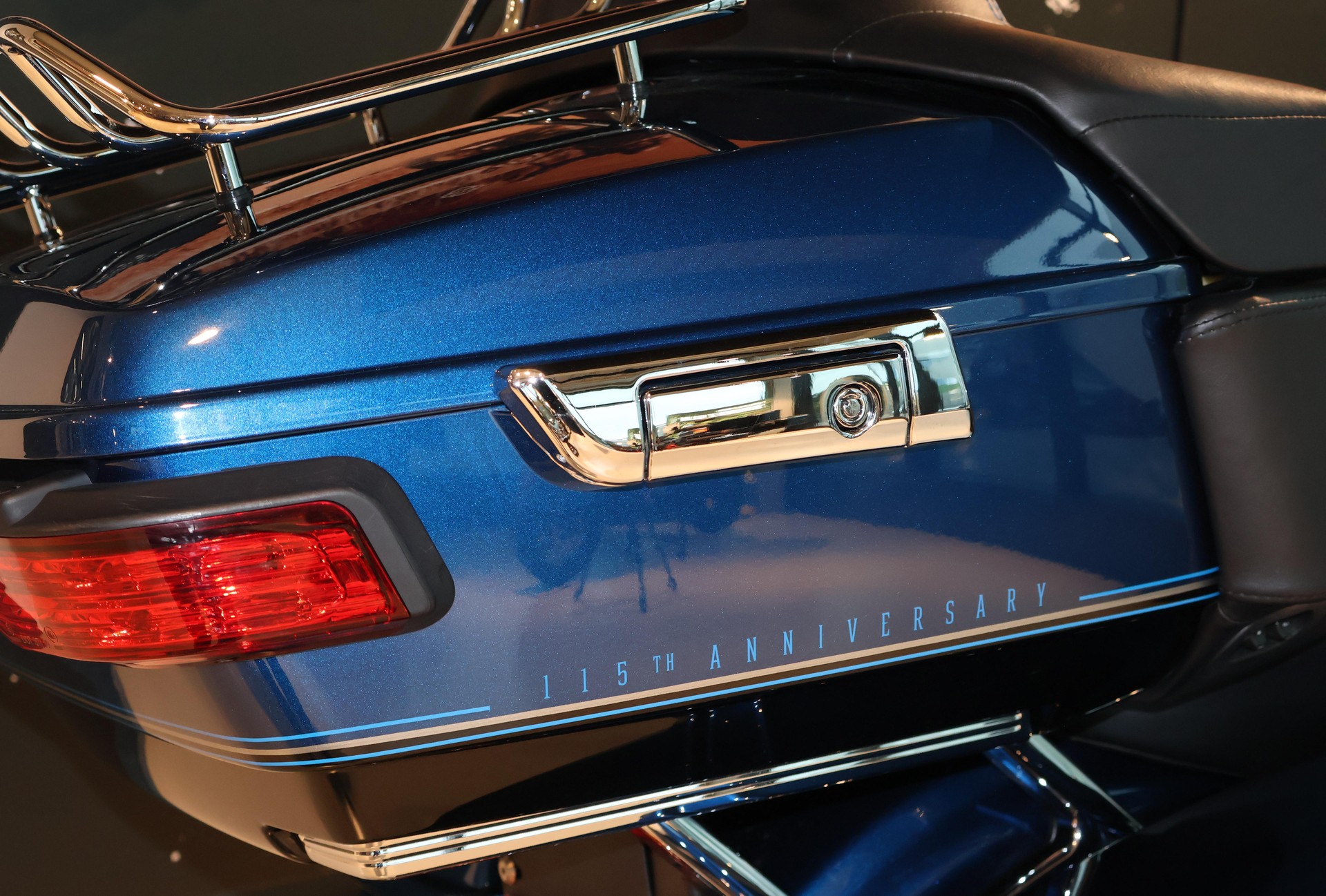 HARLEY-DAVIDSON FLHTK Electra Glide Ultra Limited Anniversary 107-image-8
