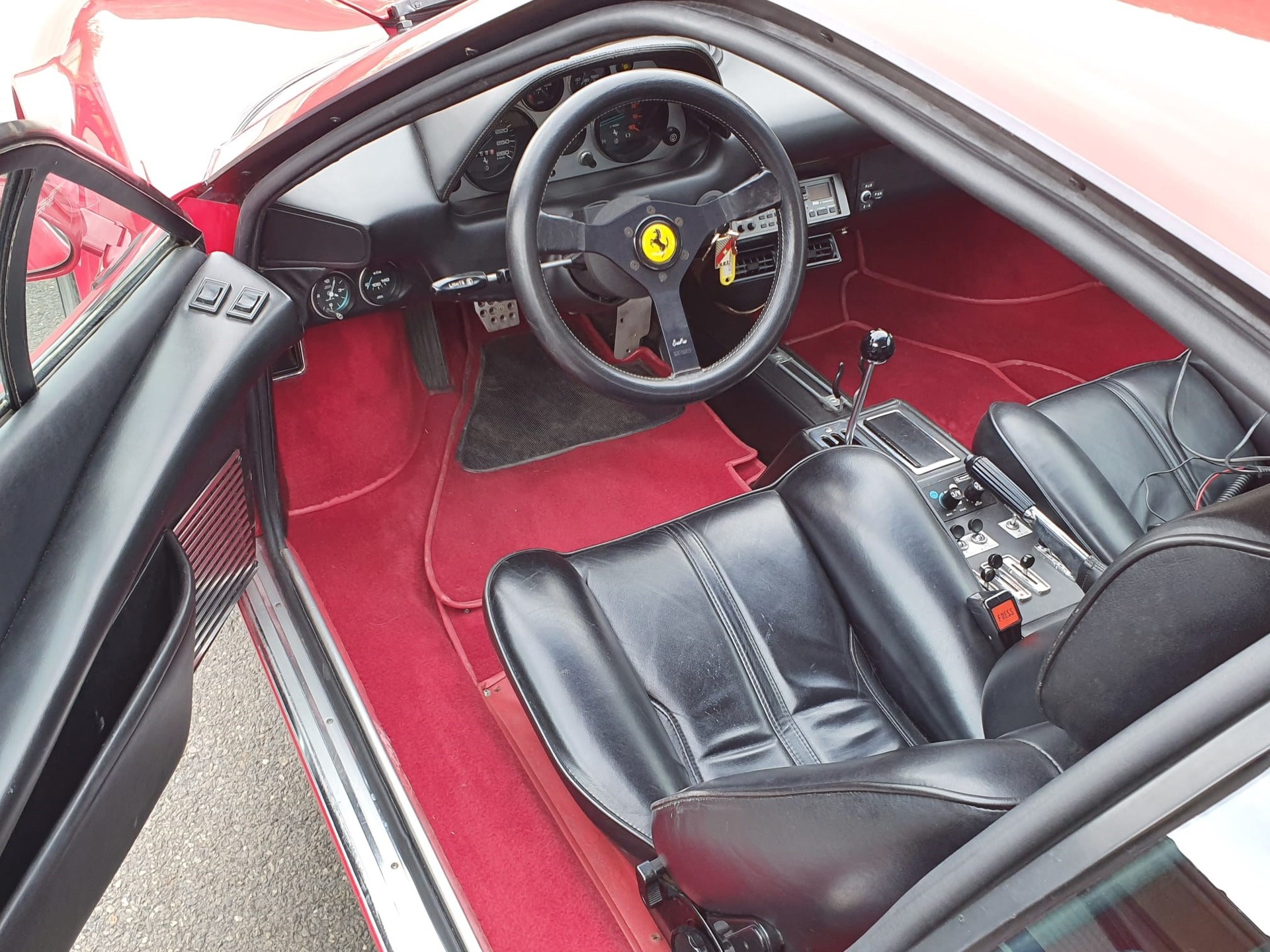 FERRARI 308 GTB Vetroresina-image-10