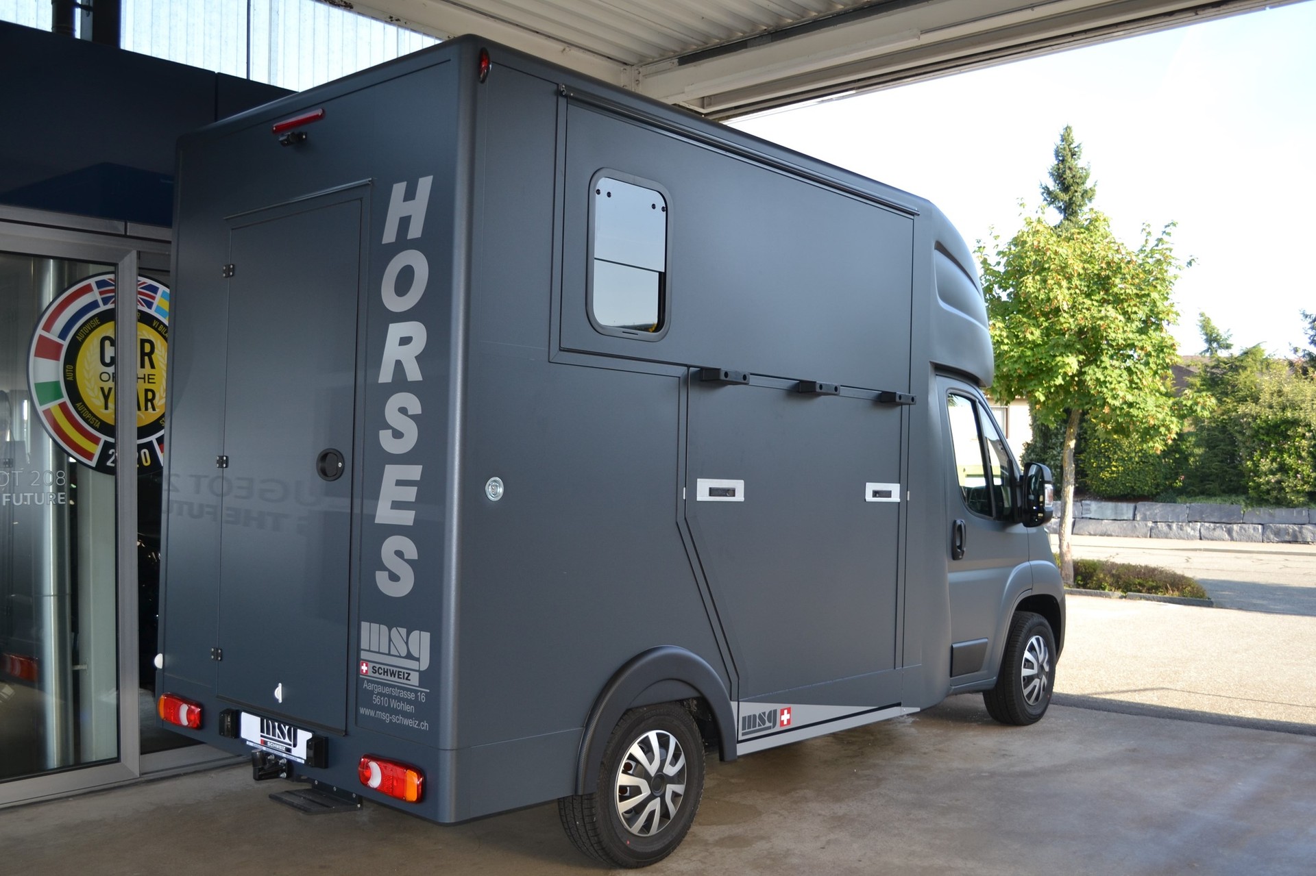 PEUGEOT Pferdetransport MSG Superlight Plus-showroom-element-1