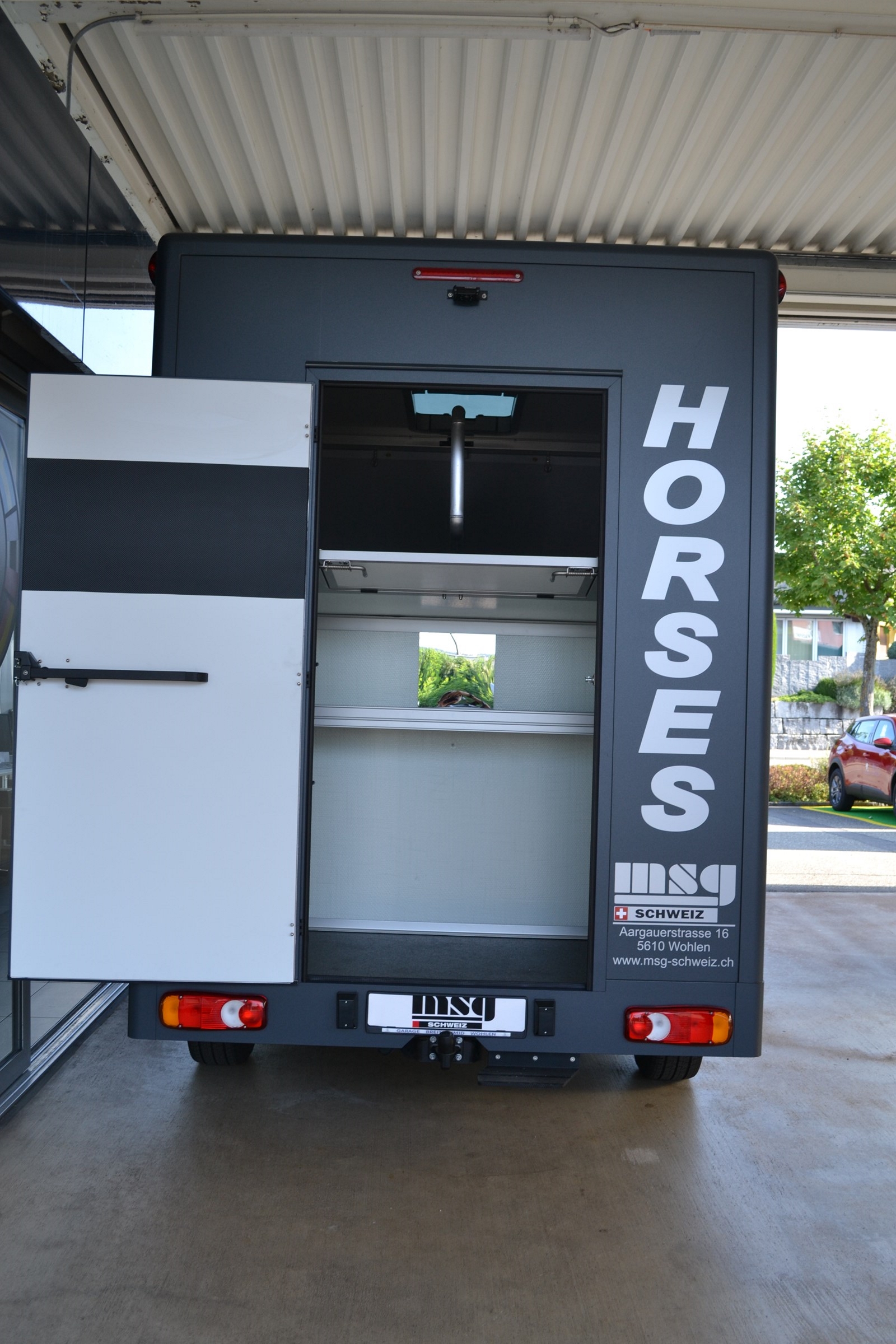 PEUGEOT Pferdetransport MSG Superlight Plus-showroom-element-2