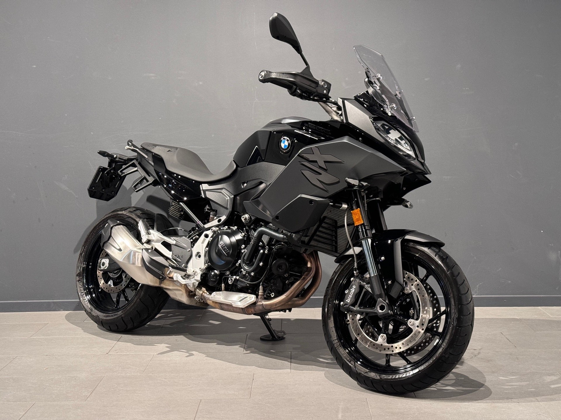 BMW F 900 XR A2 ABS-image-1