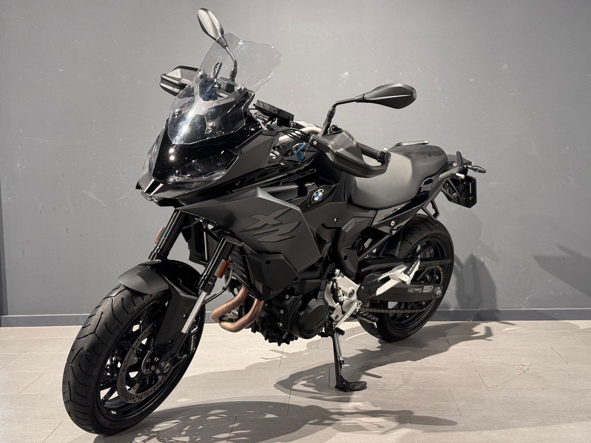 BMW F 900 XR A2 ABS-image-2