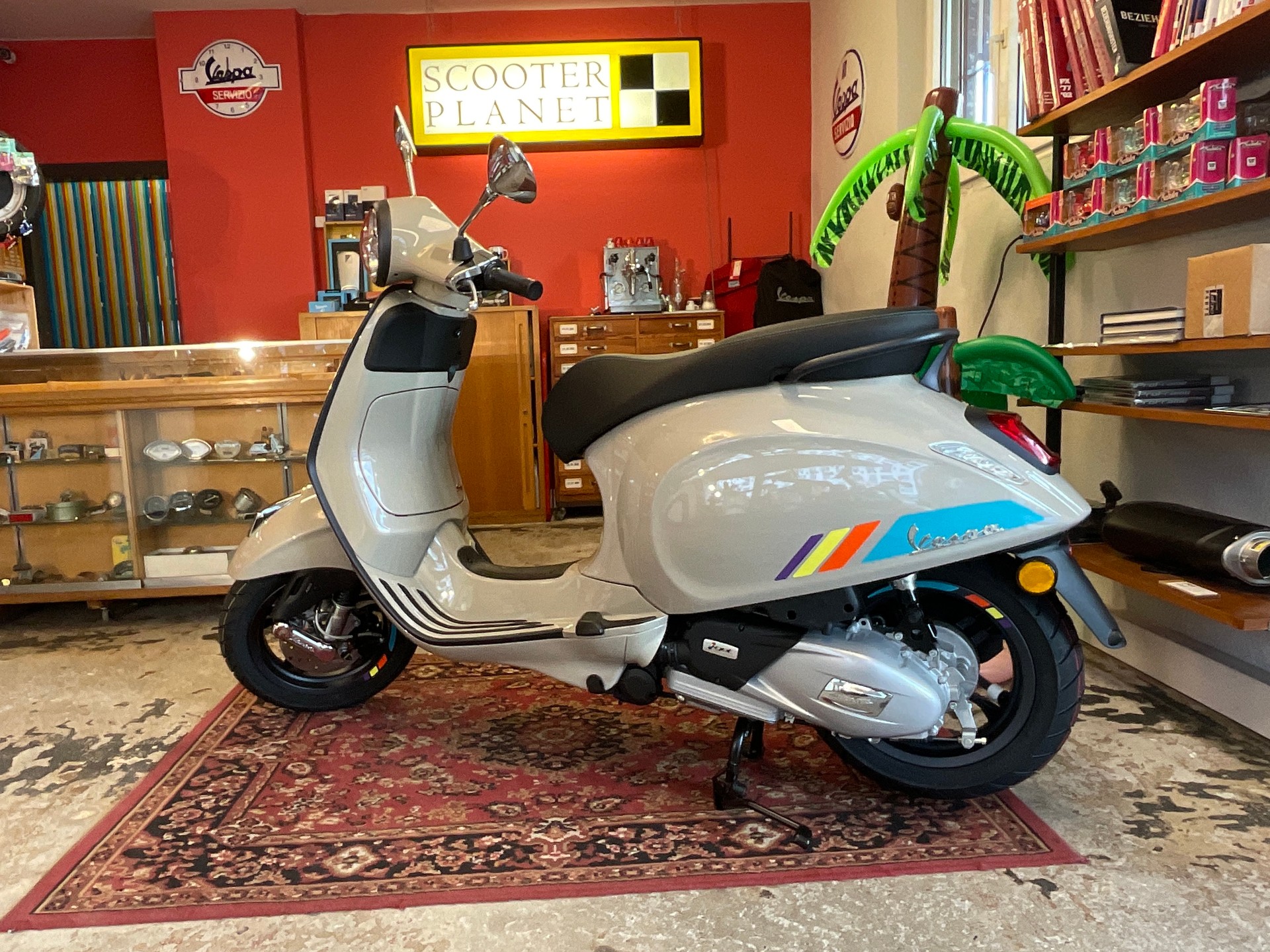 PIAGGIO Vespa 125 Primavera Sport ABS-image-2